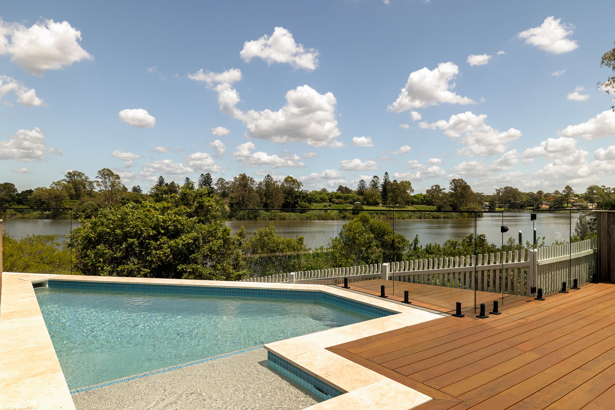 1/52 Paragon Street, Yeronga - Image 1