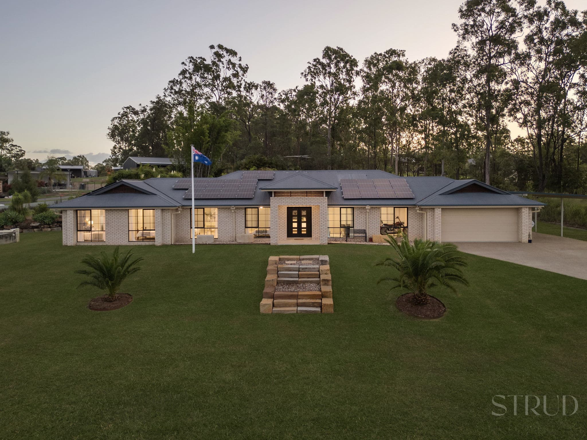 403-411 Spring Mountain Drive, Greenbank, Greenbank — photo 1 of 5