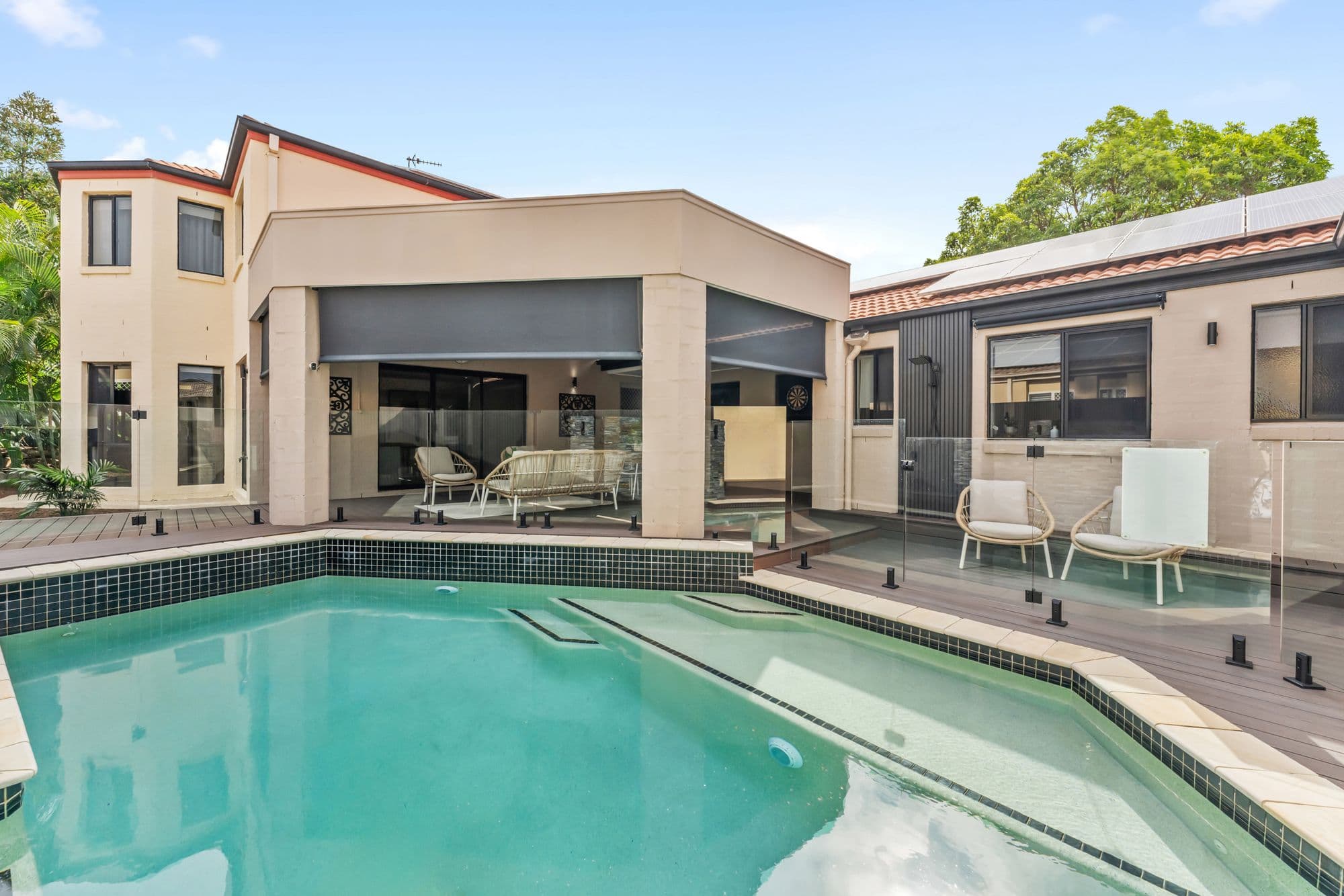 1 Leopardwood Circuit, Robina, Robina — photo 1 of 8