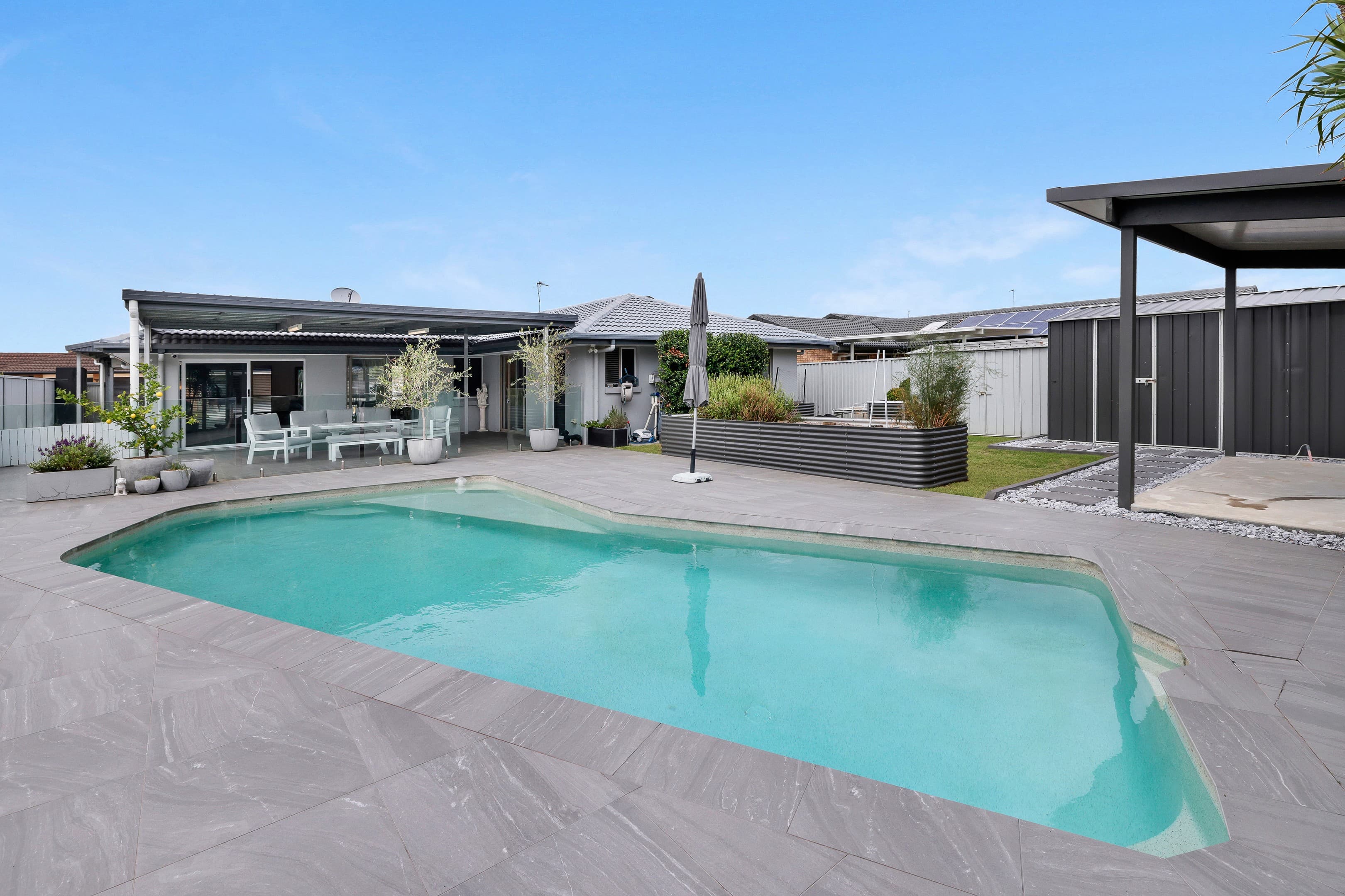 5 Waranga Way, Coombabah - Image 1