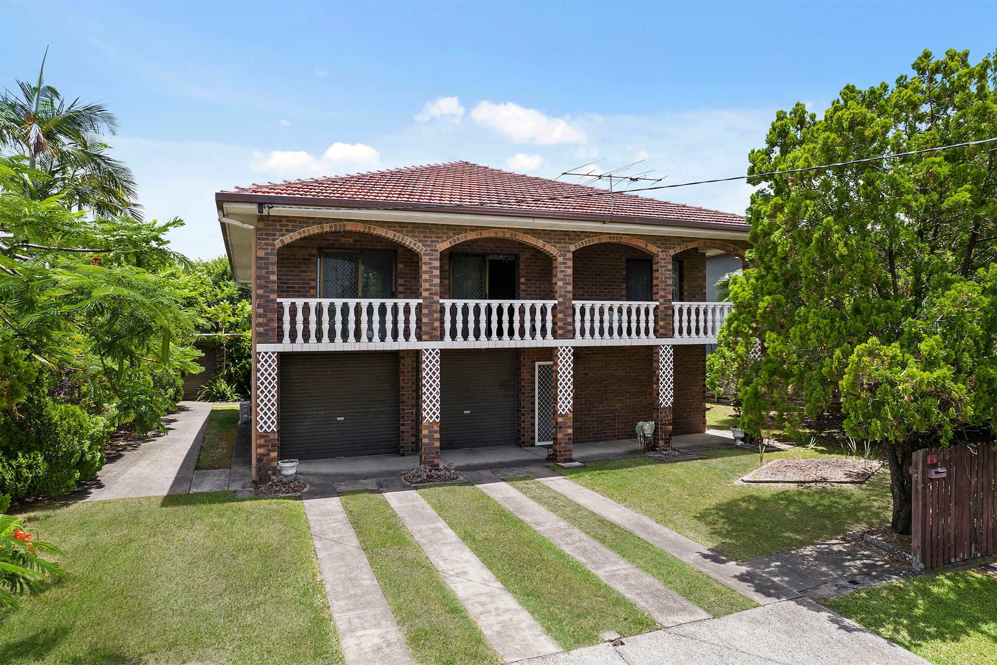 16 Shackleton Street, Kedron, Kedron — photo 1 of 5