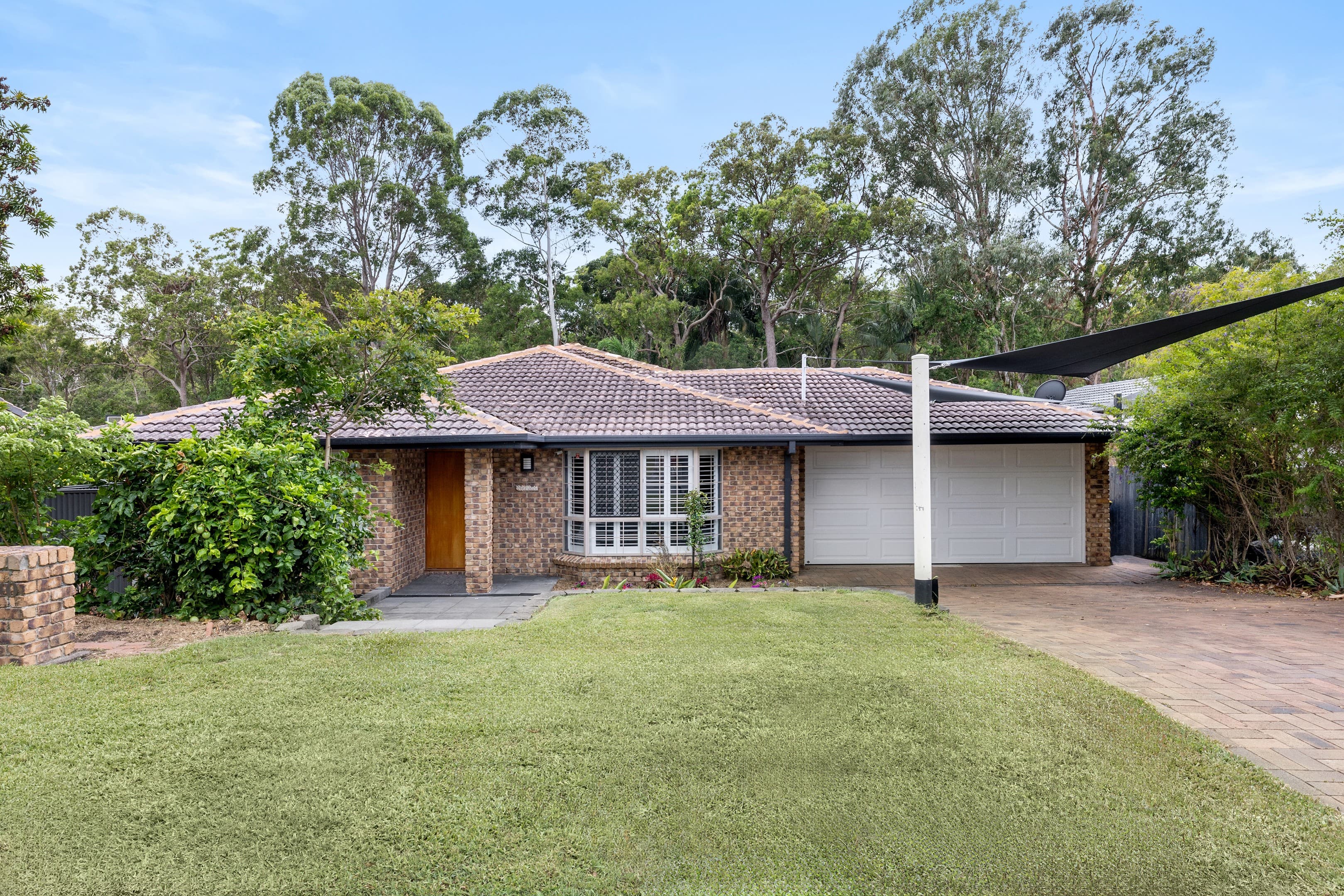40 Glover Drive, Alexandra Hills, Alexandra Hills — photo 1 of 5