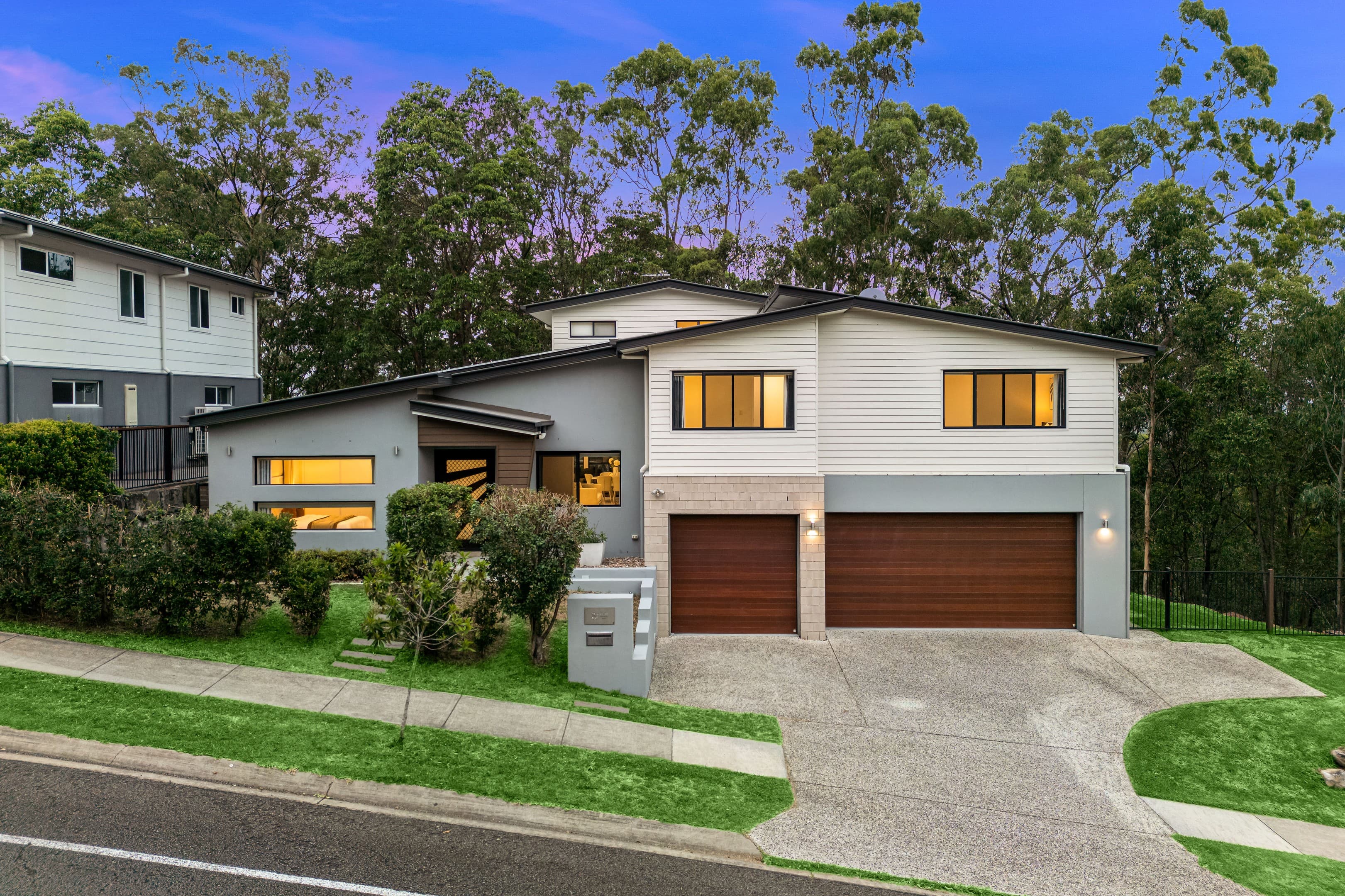 63-65 Kimberley Drive, Shailer Park — photo 1 of 5