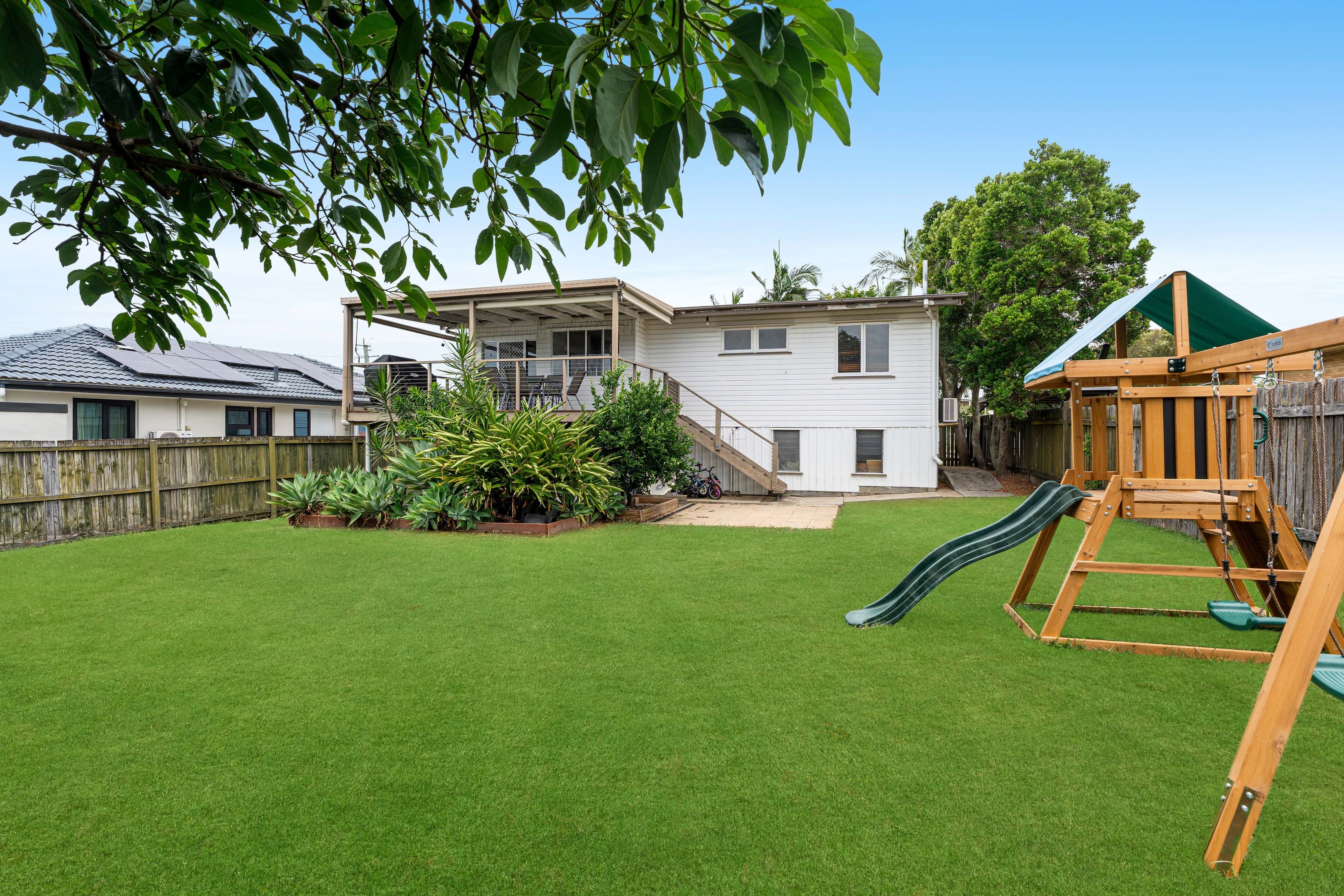 14 Jayben Street, Wynnum West - Image 1