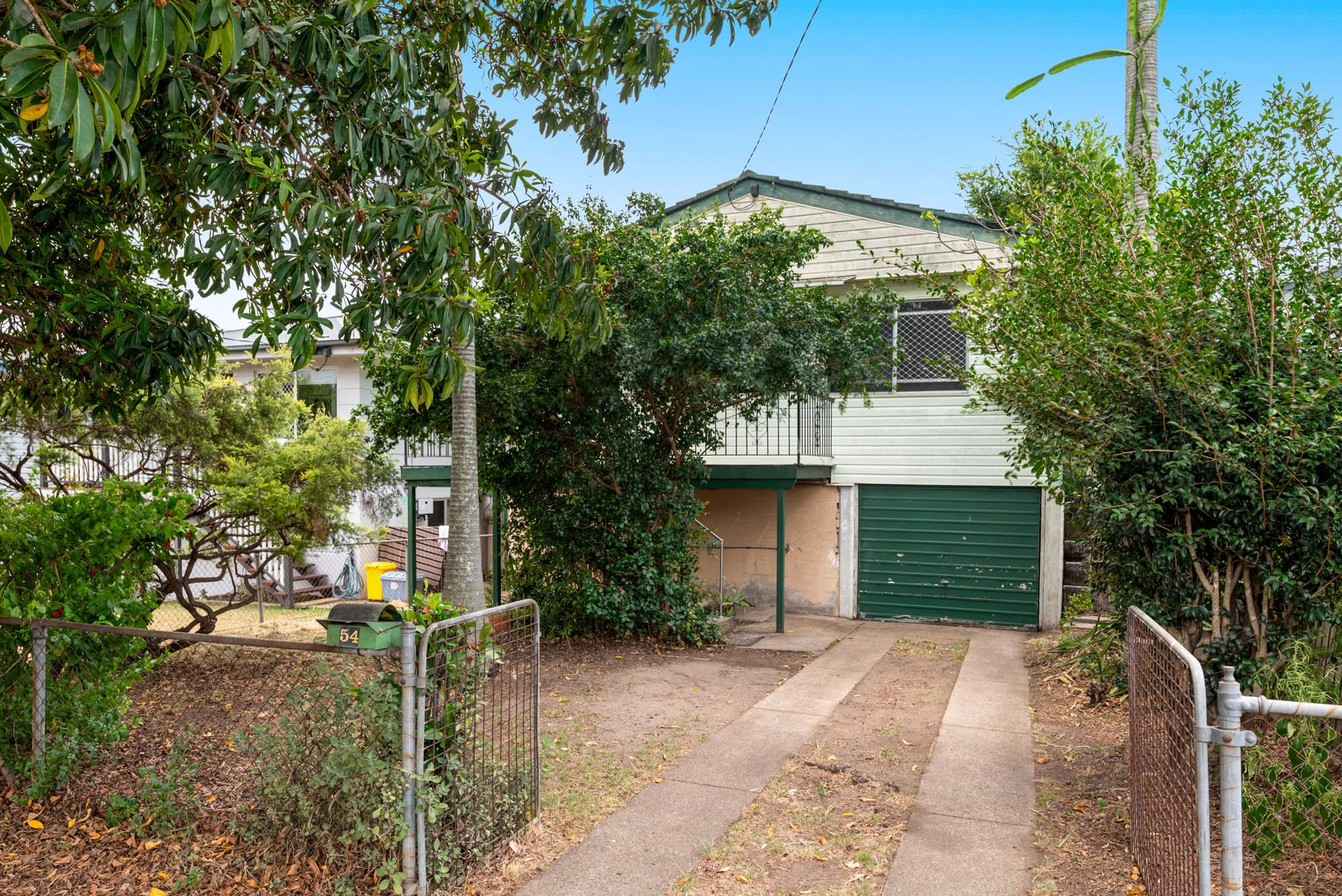 54 Fursden Road, Carina, Carina — photo 1 of 5