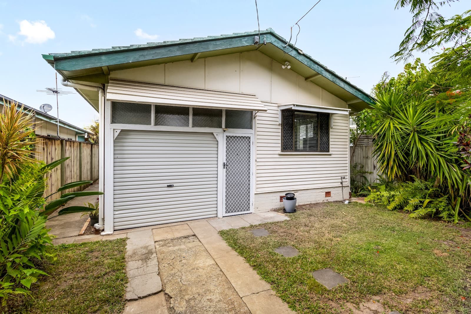 35 Dunbar Street, Margate - Image 1