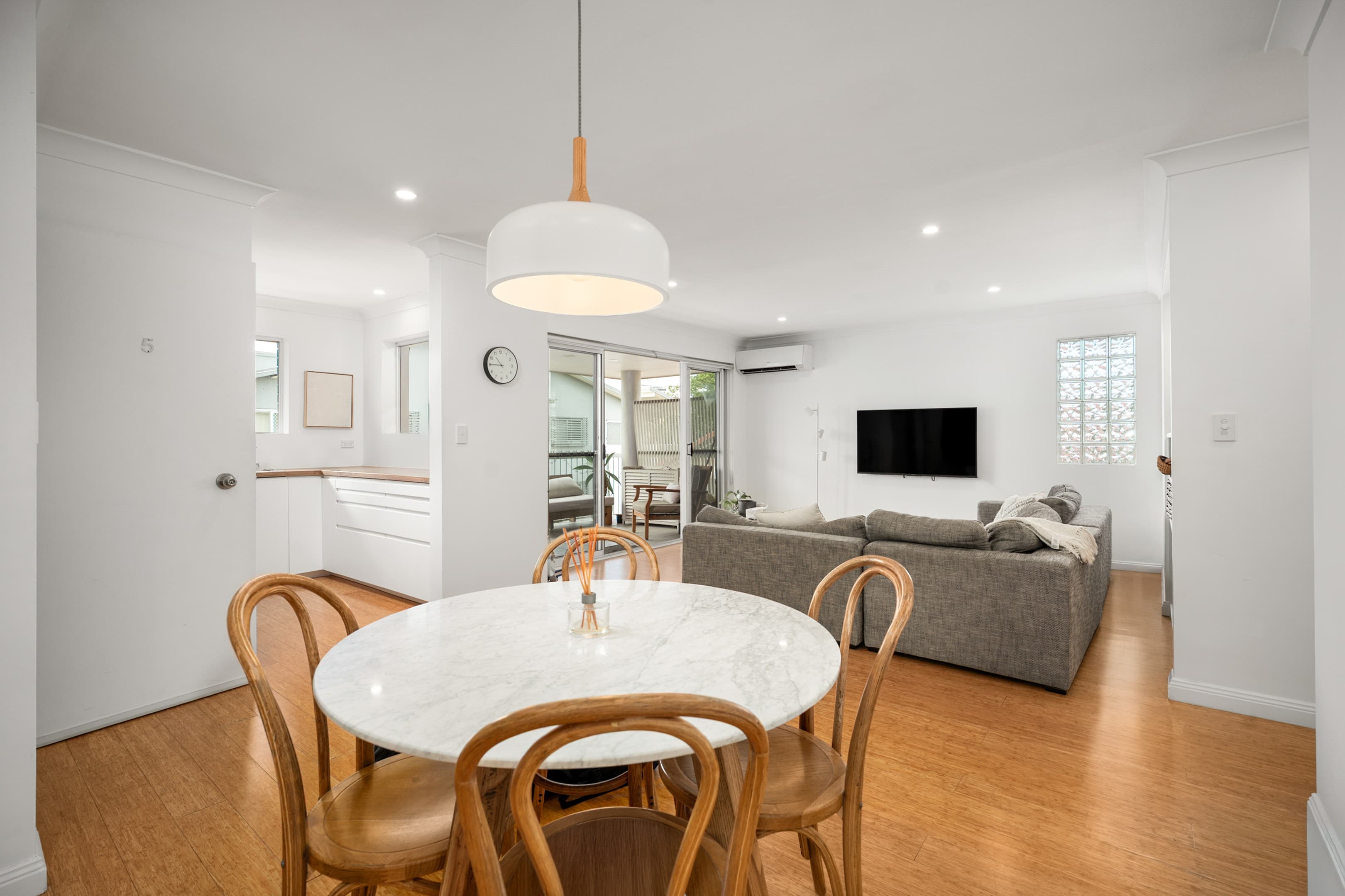 5/161 Allen Street, Hamilton, Hamilton — photo 1 of 5
