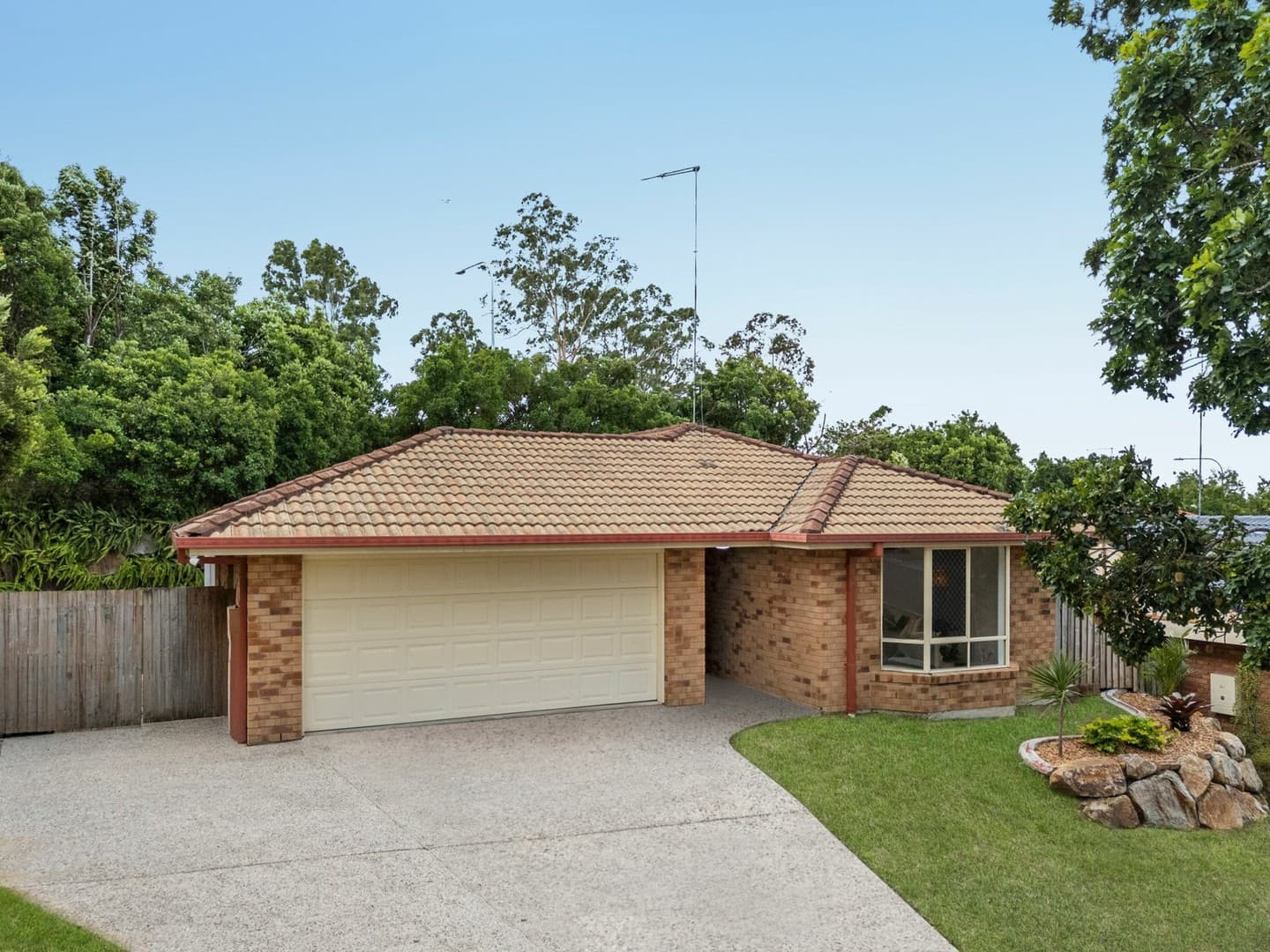 7 Glebe Place, Underwood, Underwood — photo 1 of 5