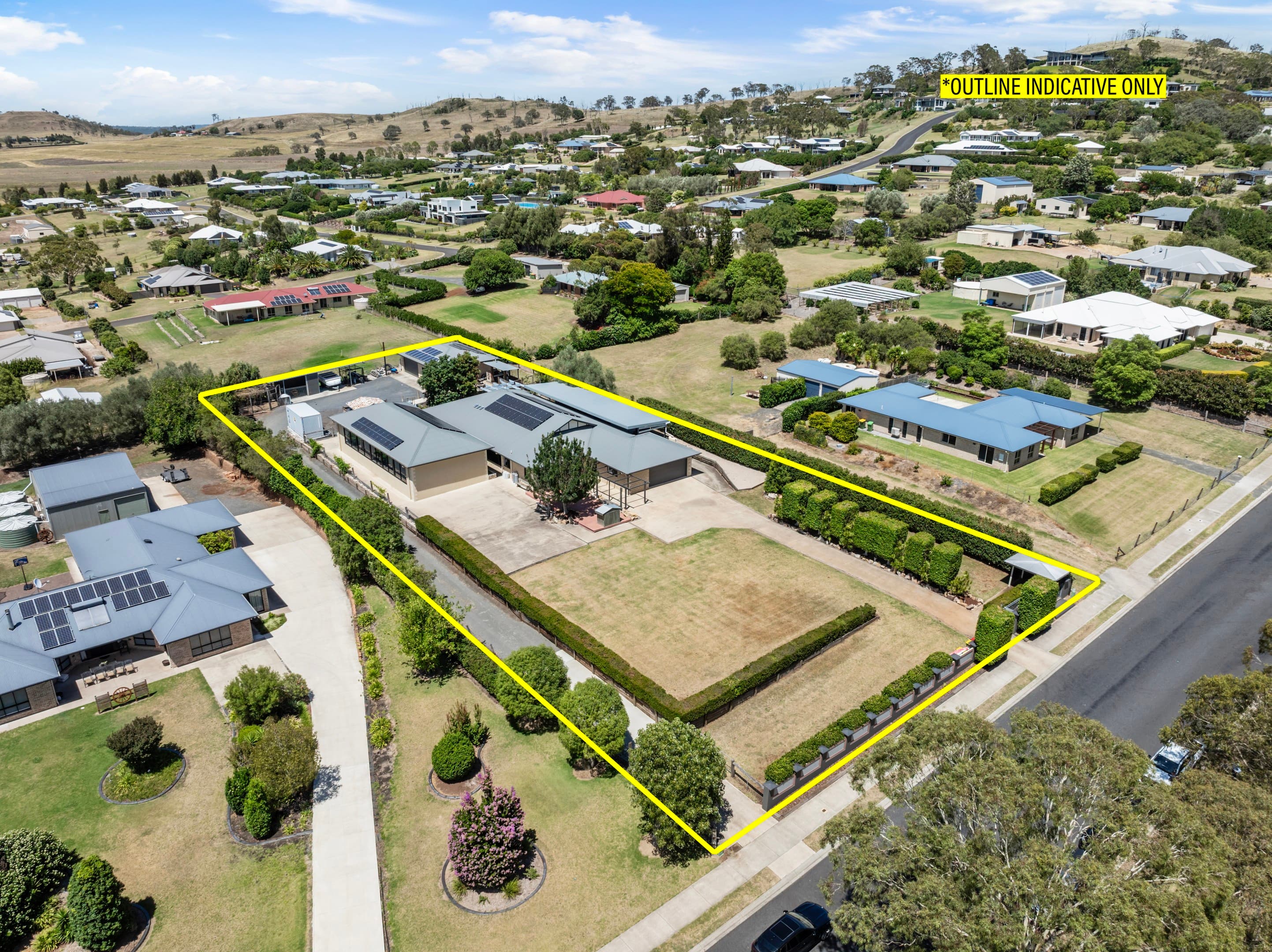 17 Freyling Road, Hodgson Vale - Image 1