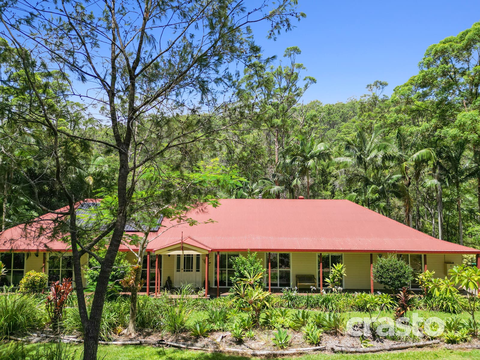 38-40 Lydford Close, Bonogin — photo 1 of 5