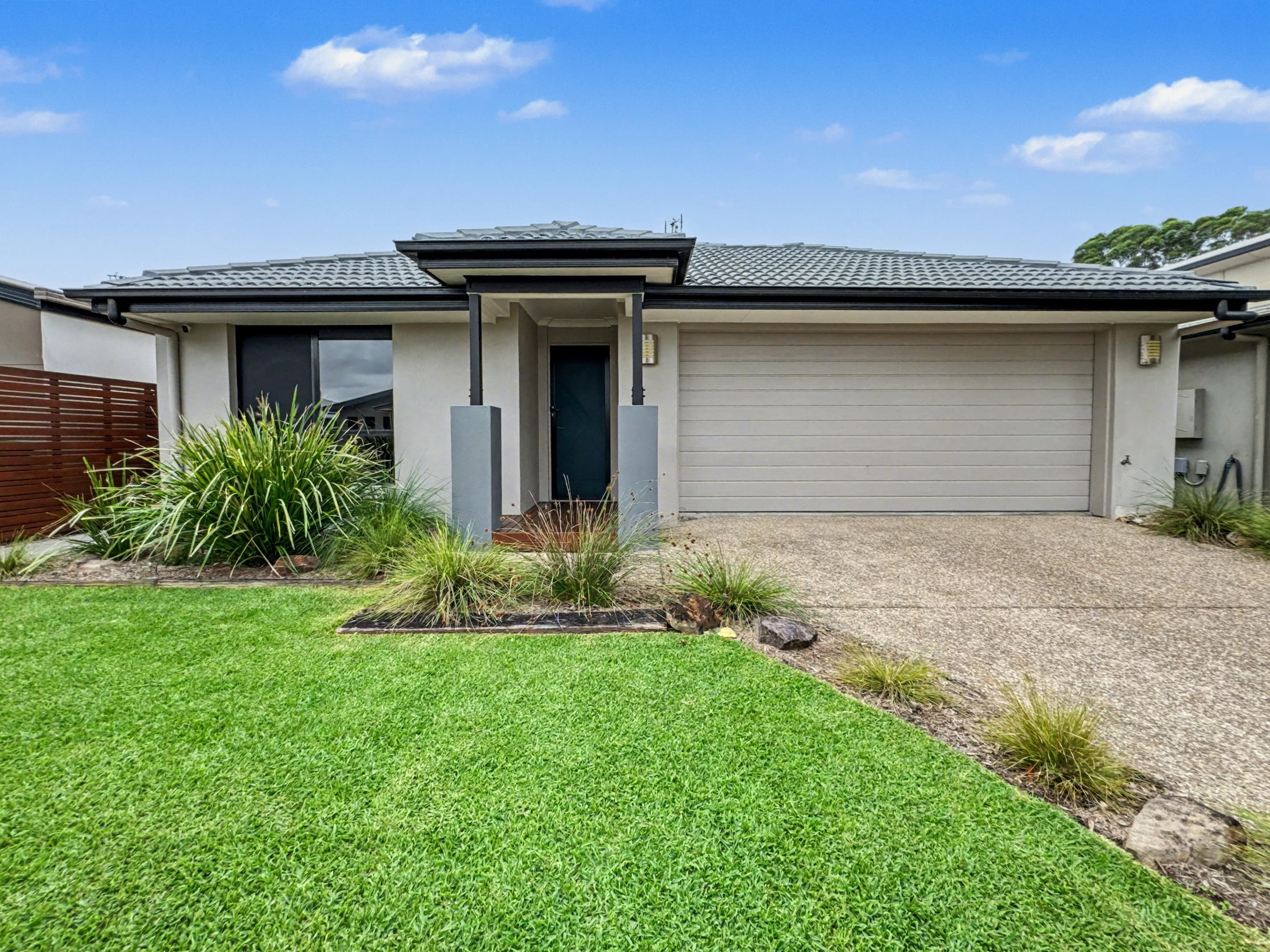 11 Ribbonwood Street, Sippy Downs - Image 1