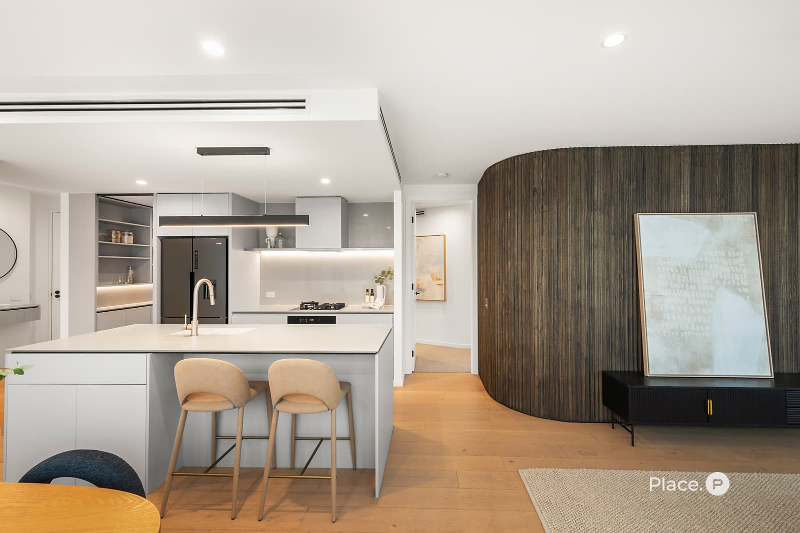 101/20 Castlebar Street, Kangaroo Point, Kangaroo Point — photo 1 of 5