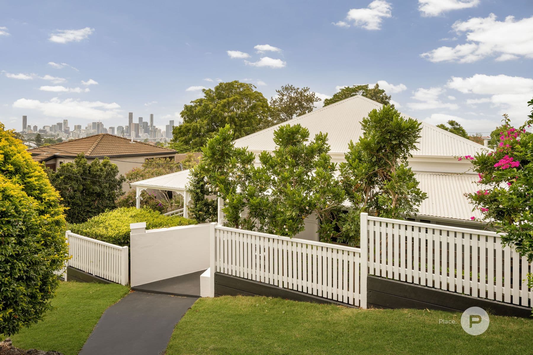 30 Norwood Terrace, Paddington - Image 1