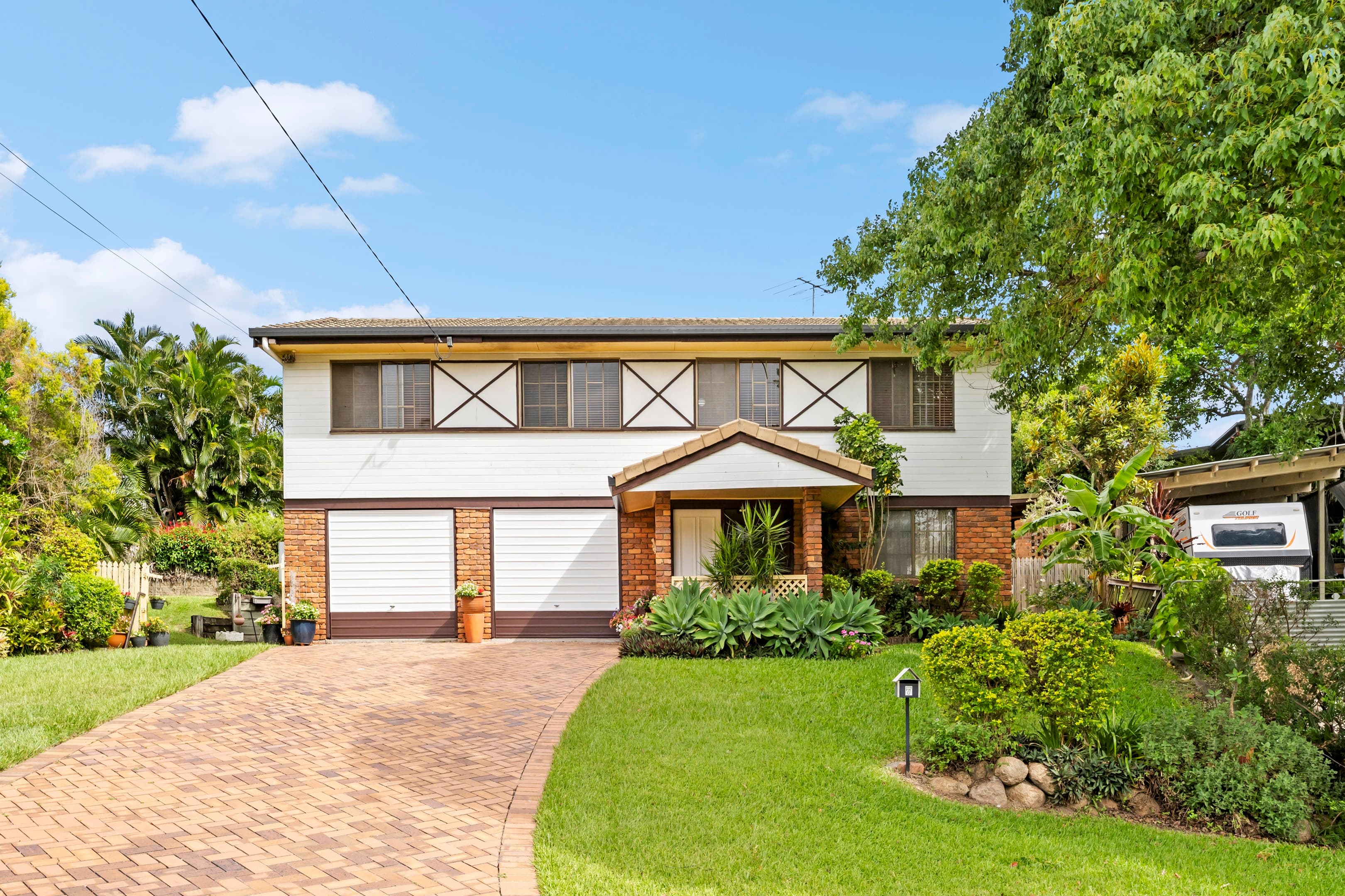 7 Caladenia Court, Everton Hills, Everton Hills — photo 1 of 5