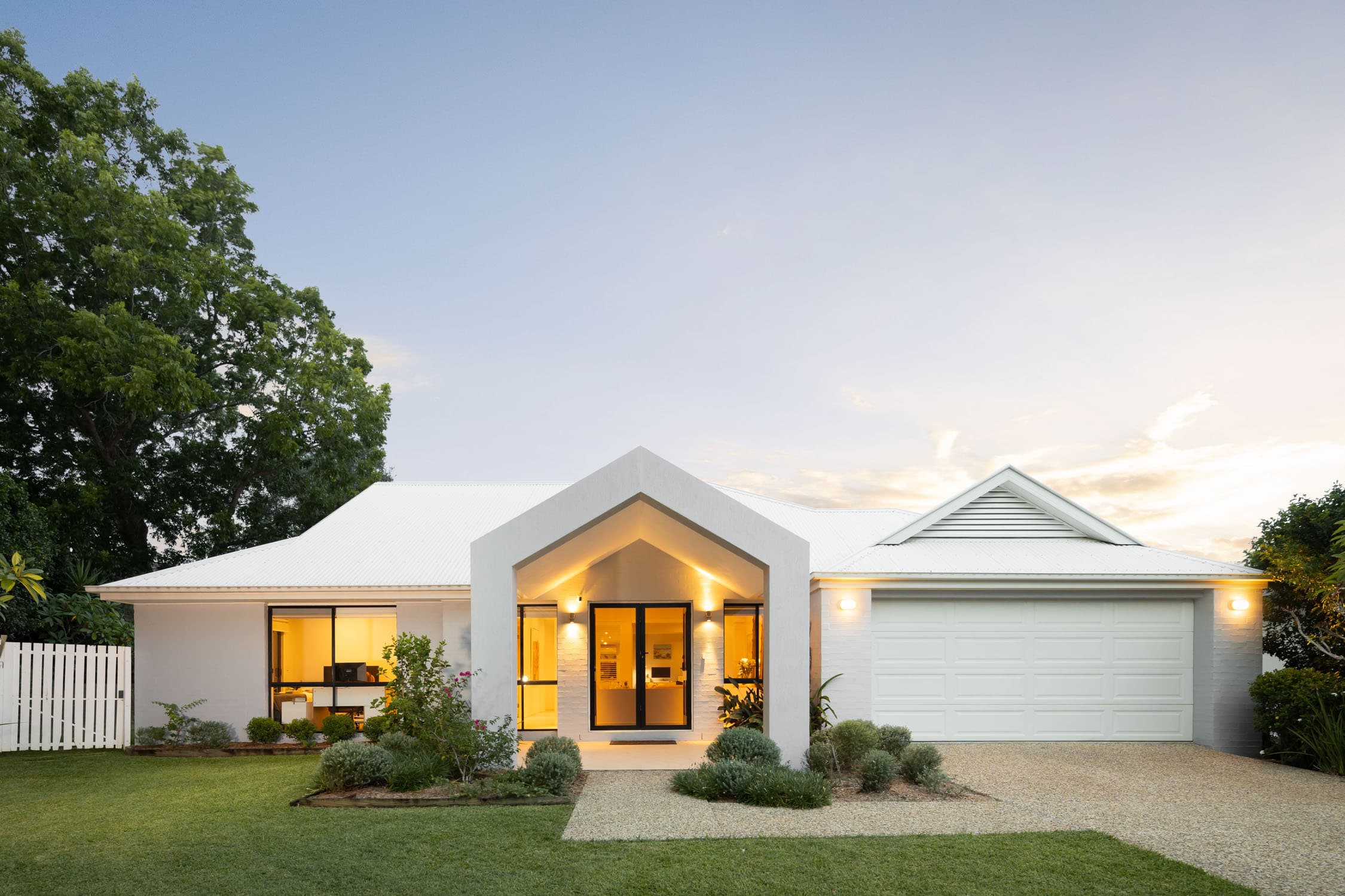 15 Cromwell Close, Brookfield - Image 1