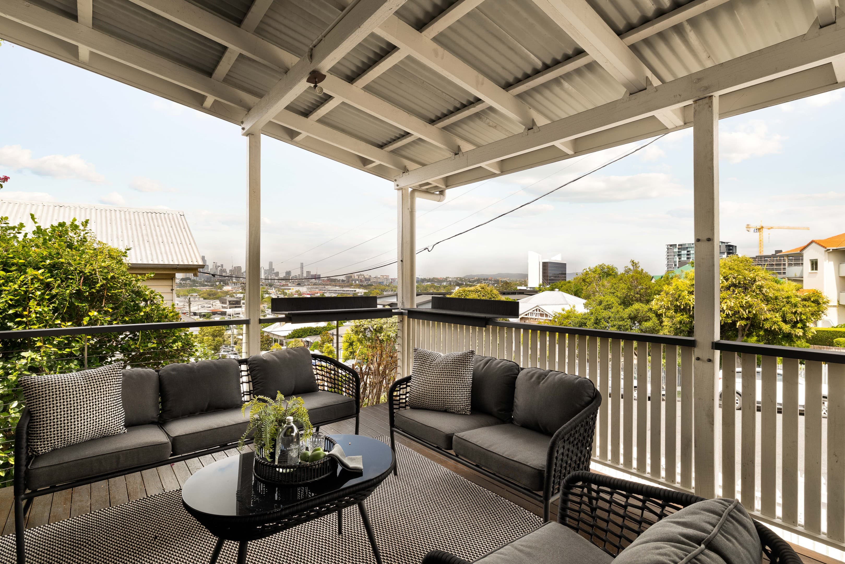 30 Whytecliffe Street, Albion, Albion — photo 1 of 5