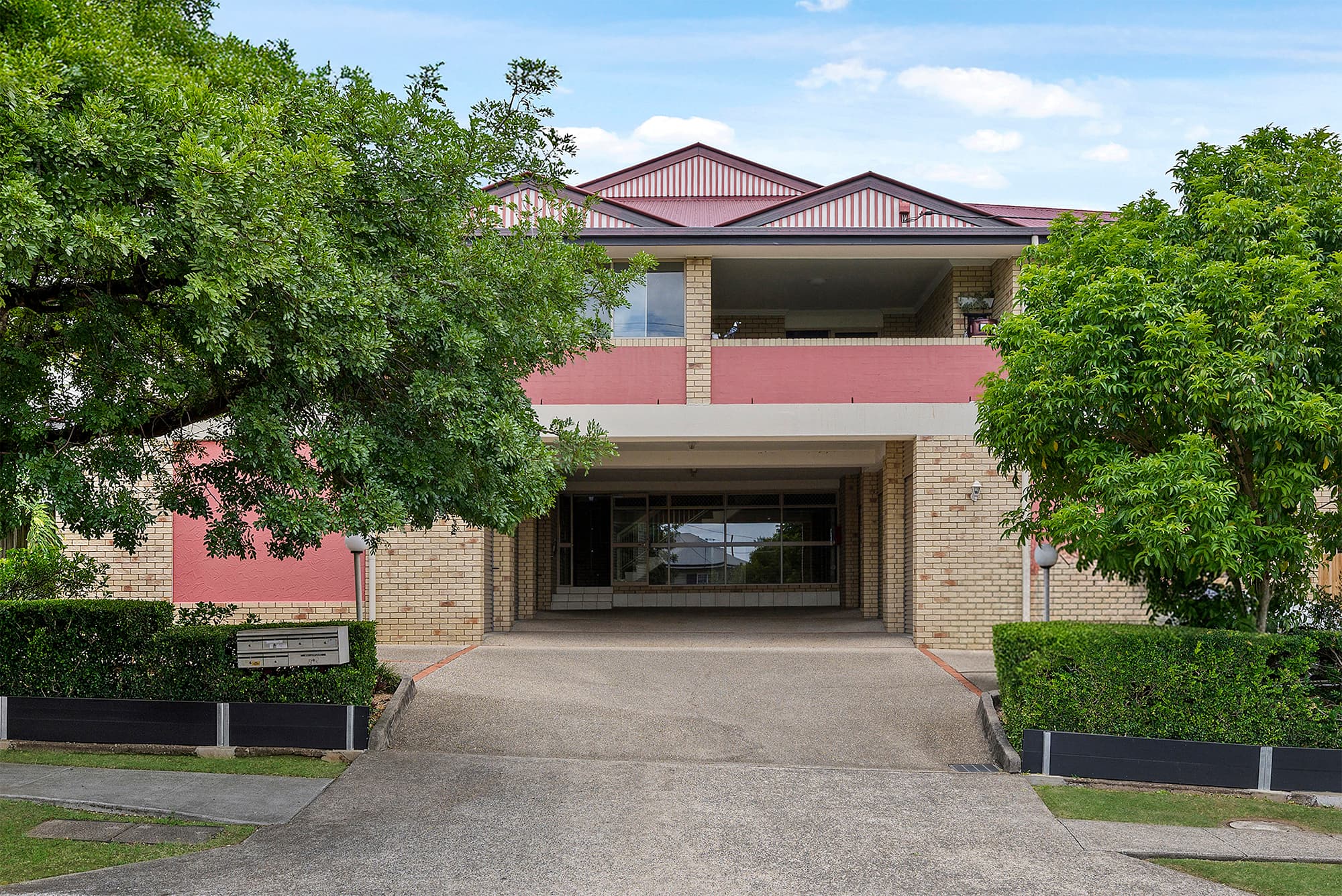 2/89 Chaucer Street, Moorooka, Moorooka — photo 1 of 5