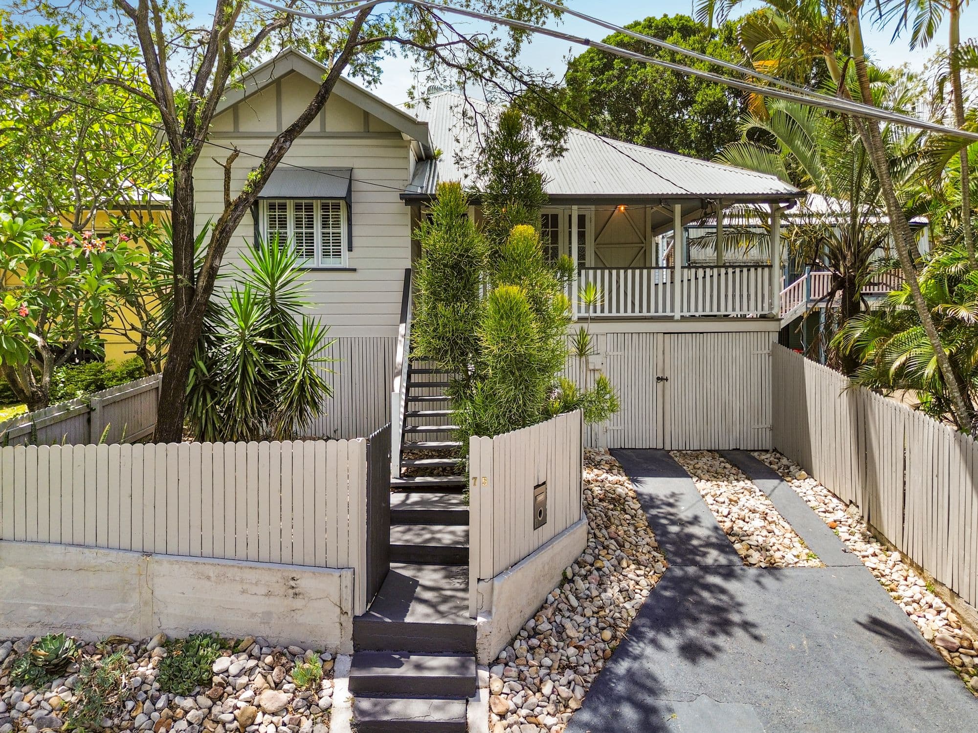 75 Frederick Street, Toowong, Toowong — photo 1 of 5