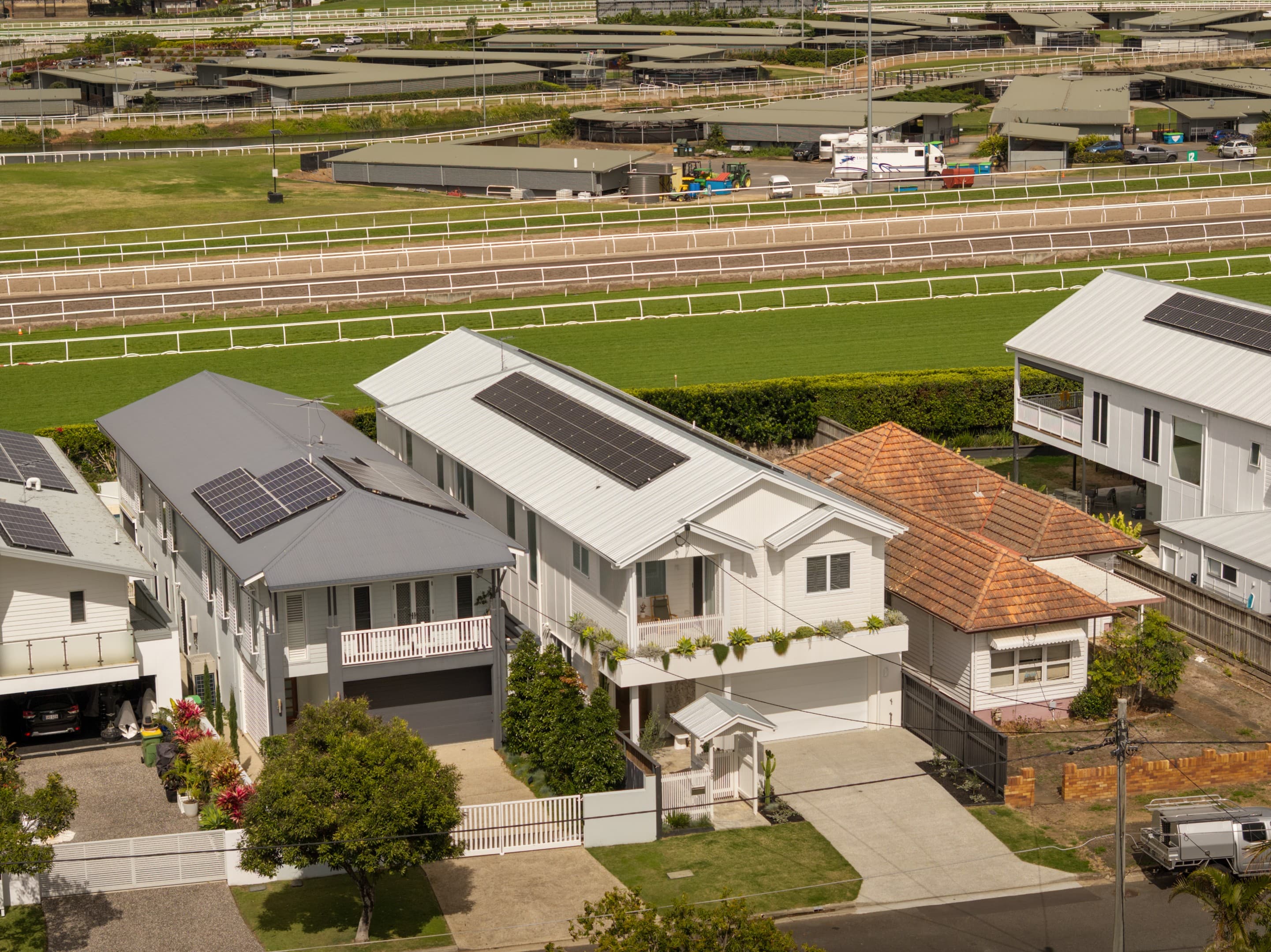 98 Mein Street, Hendra - Image 1