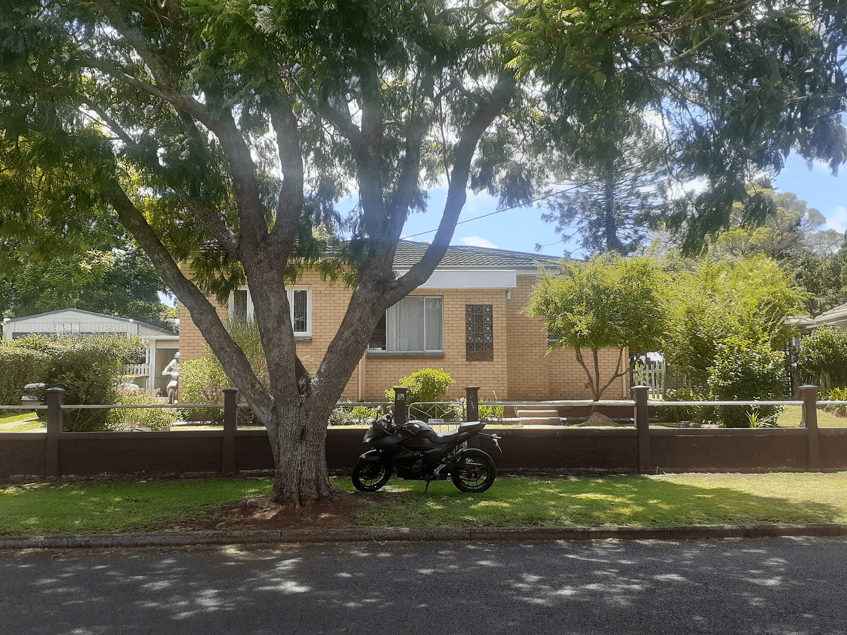 11A Rhyde Street, Mount Lofty - Image 1