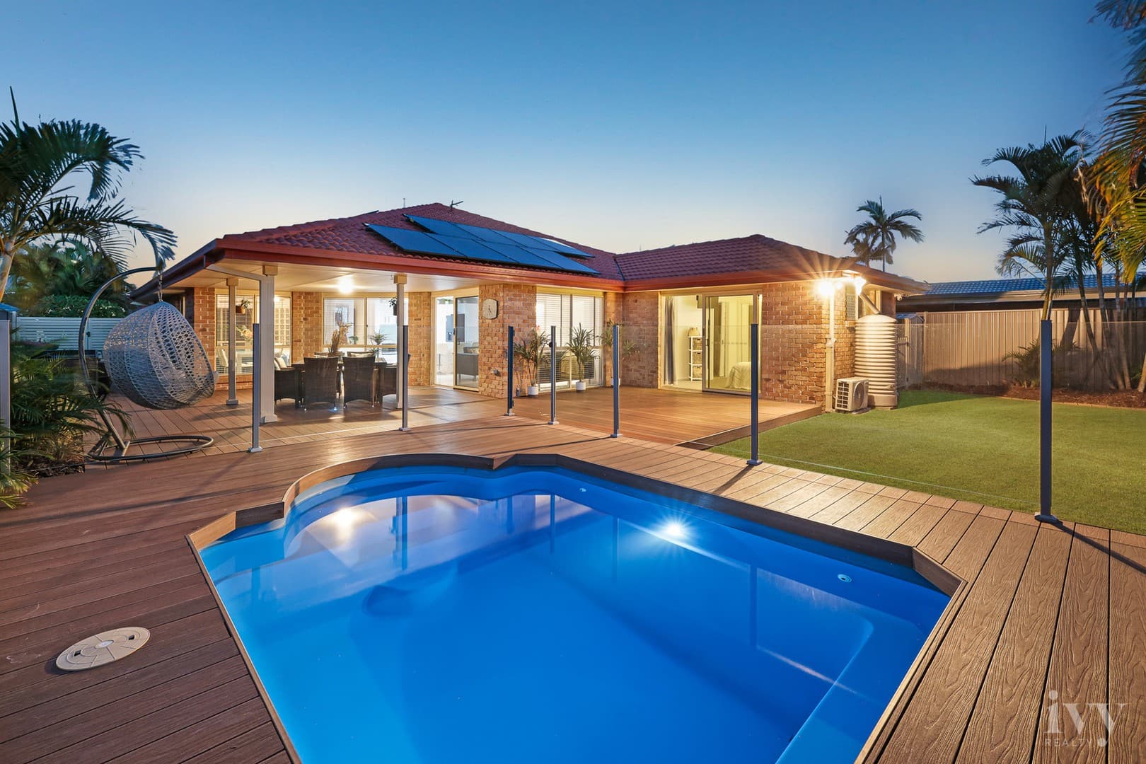 34 Wendoree Way, Coombabah, Coombabah — photo 1 of 5