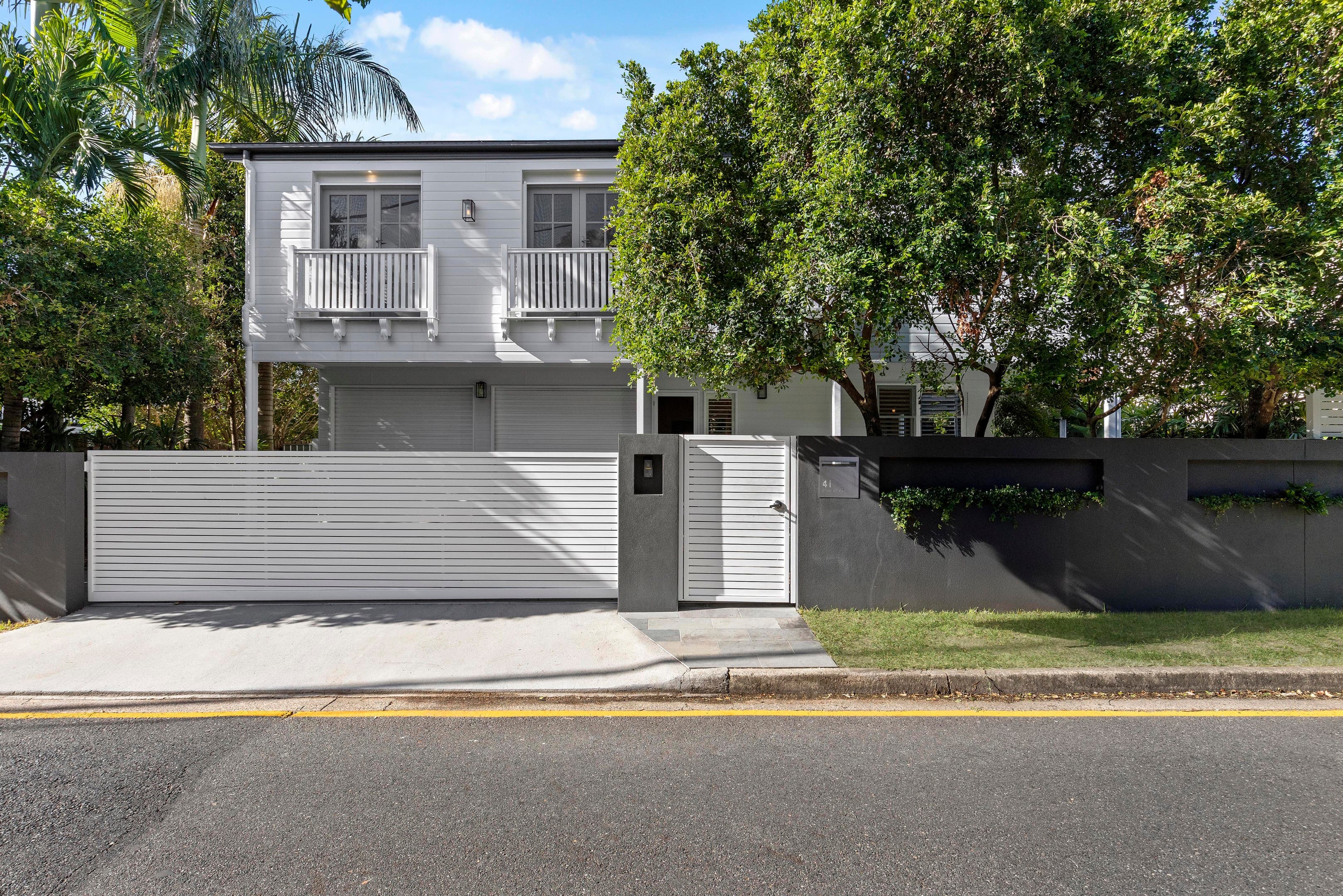 41 Eton Street, Bulimba - Image 1
