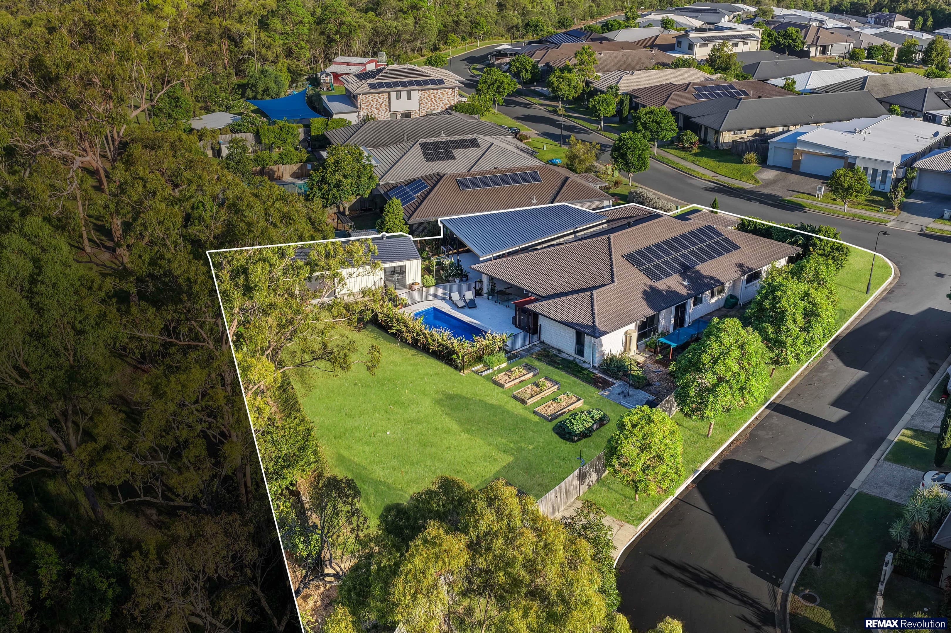 56 Burnett Drive, Holmview, Holmview — photo 1 of 10