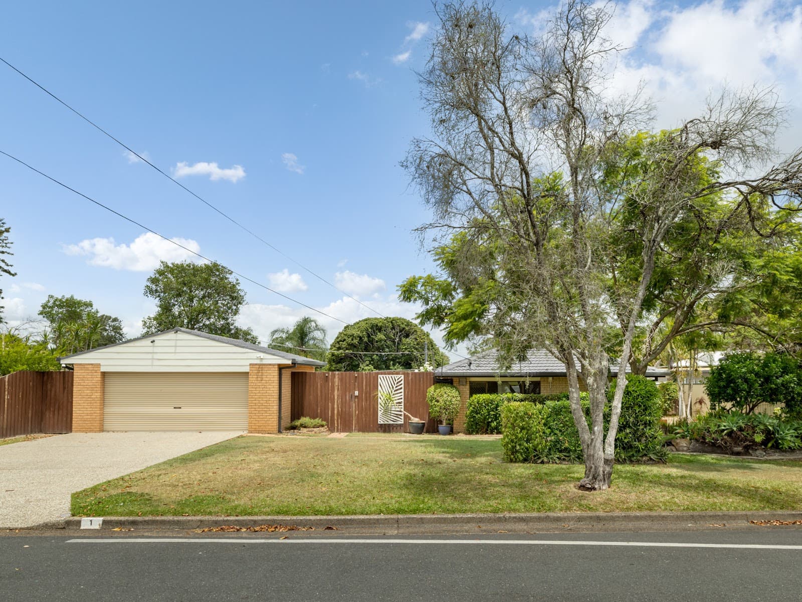 1 Gilda Street, Shailer Park, Shailer Park — photo 1 of 5