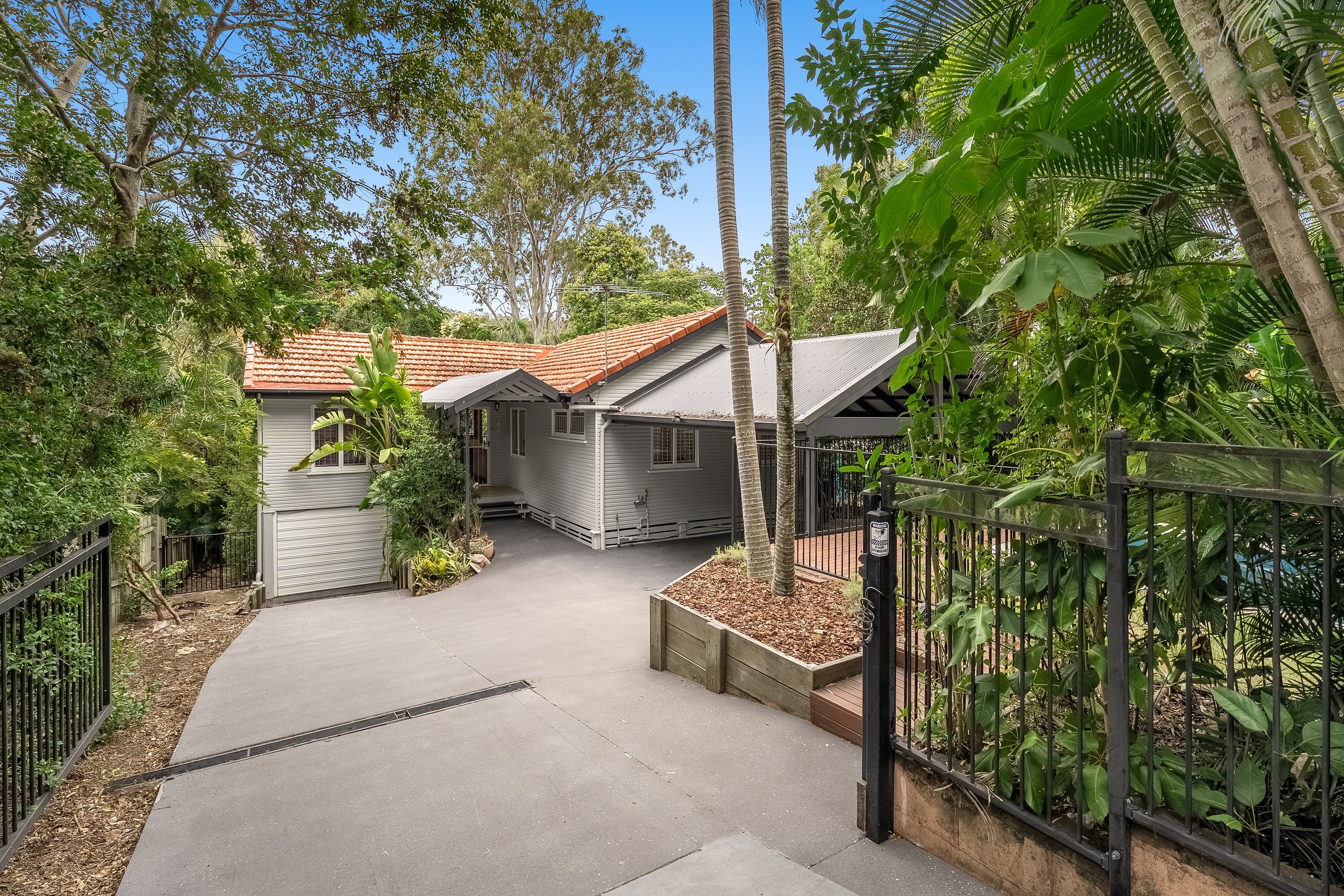 1025 Waterworks Road, The Gap - Image 1
