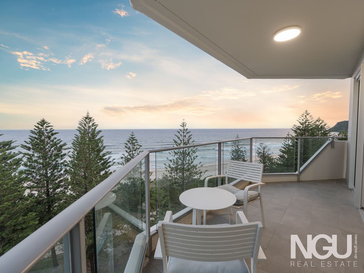 41/202 The Esplanade, Burleigh Heads - Image 1