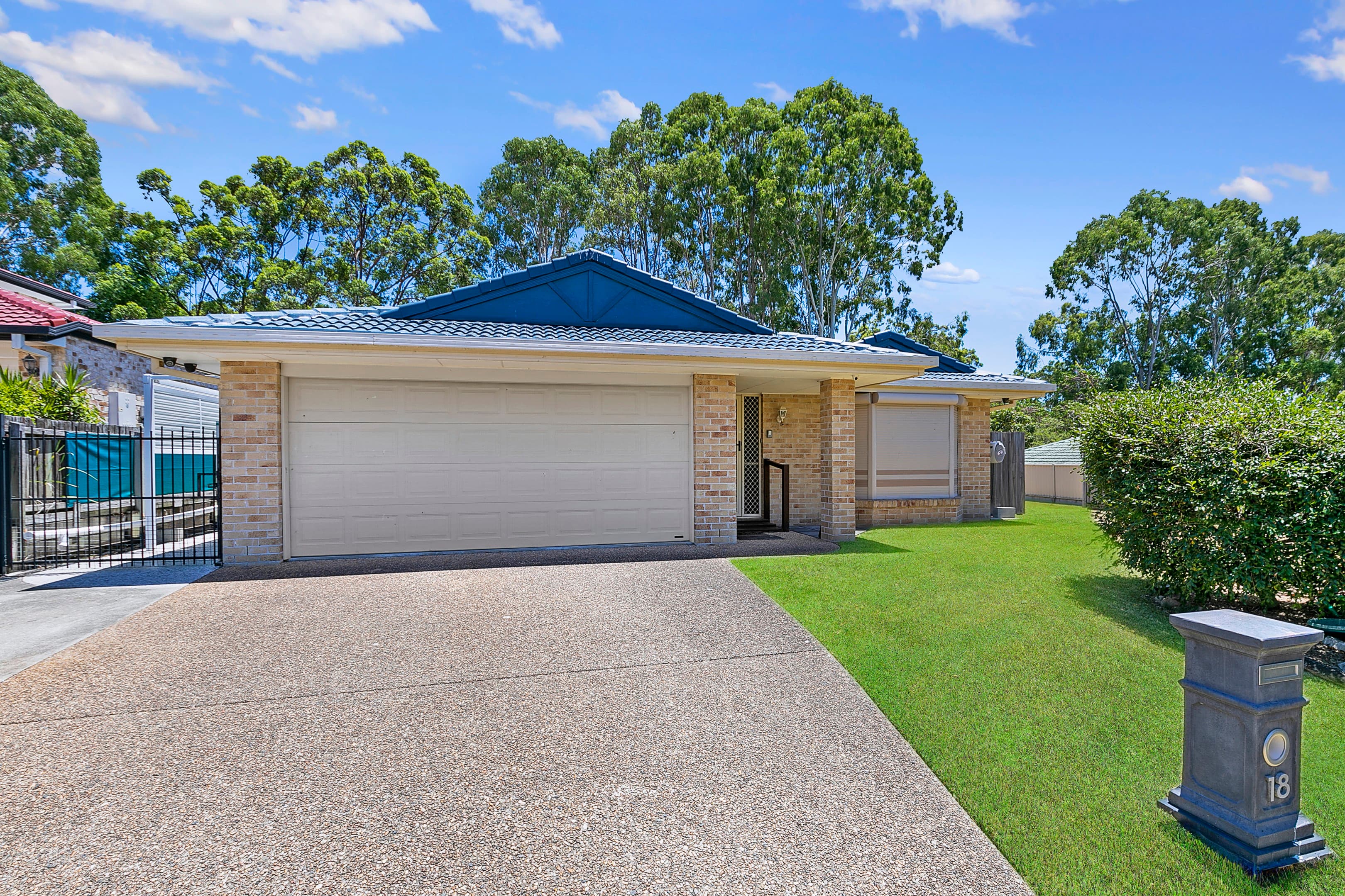 18 Trent Circuit, Alexandra Hills, Alexandra Hills — photo 1 of 5