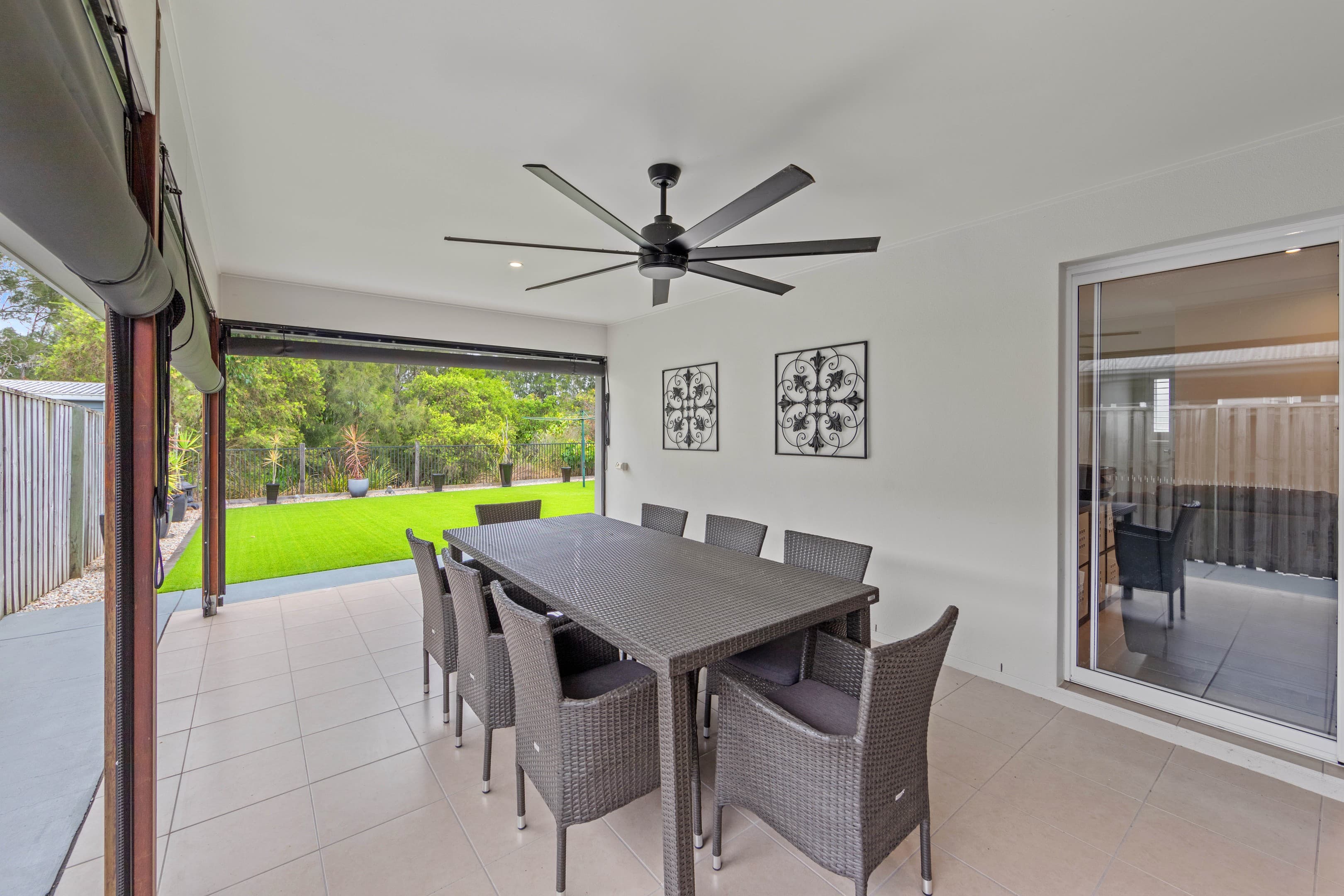 9 Summerstone Place, Maudsland, Maudsland — photo 1 of 5