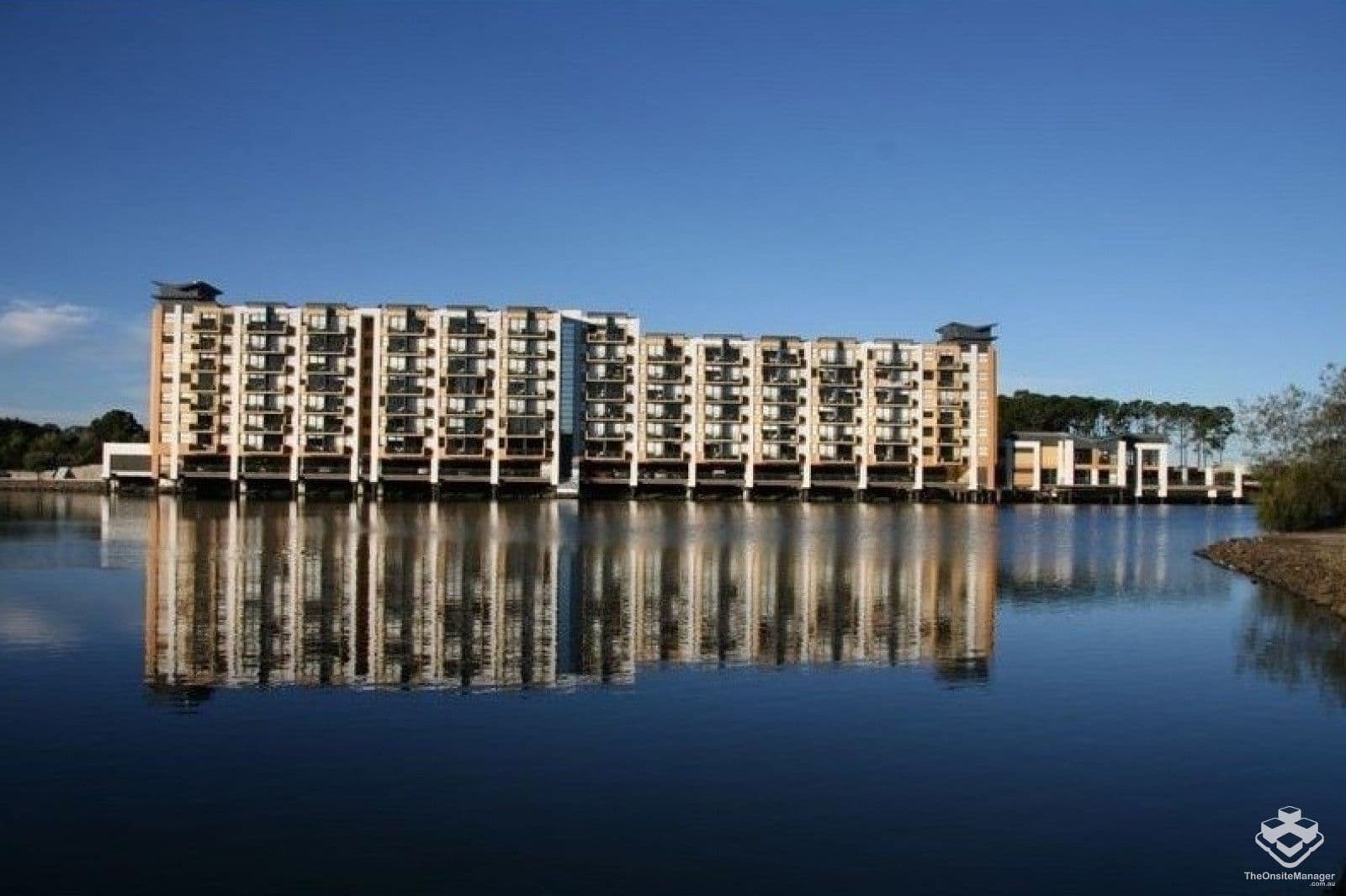 ID:21169650/25 Lake Orr Drive, Robina