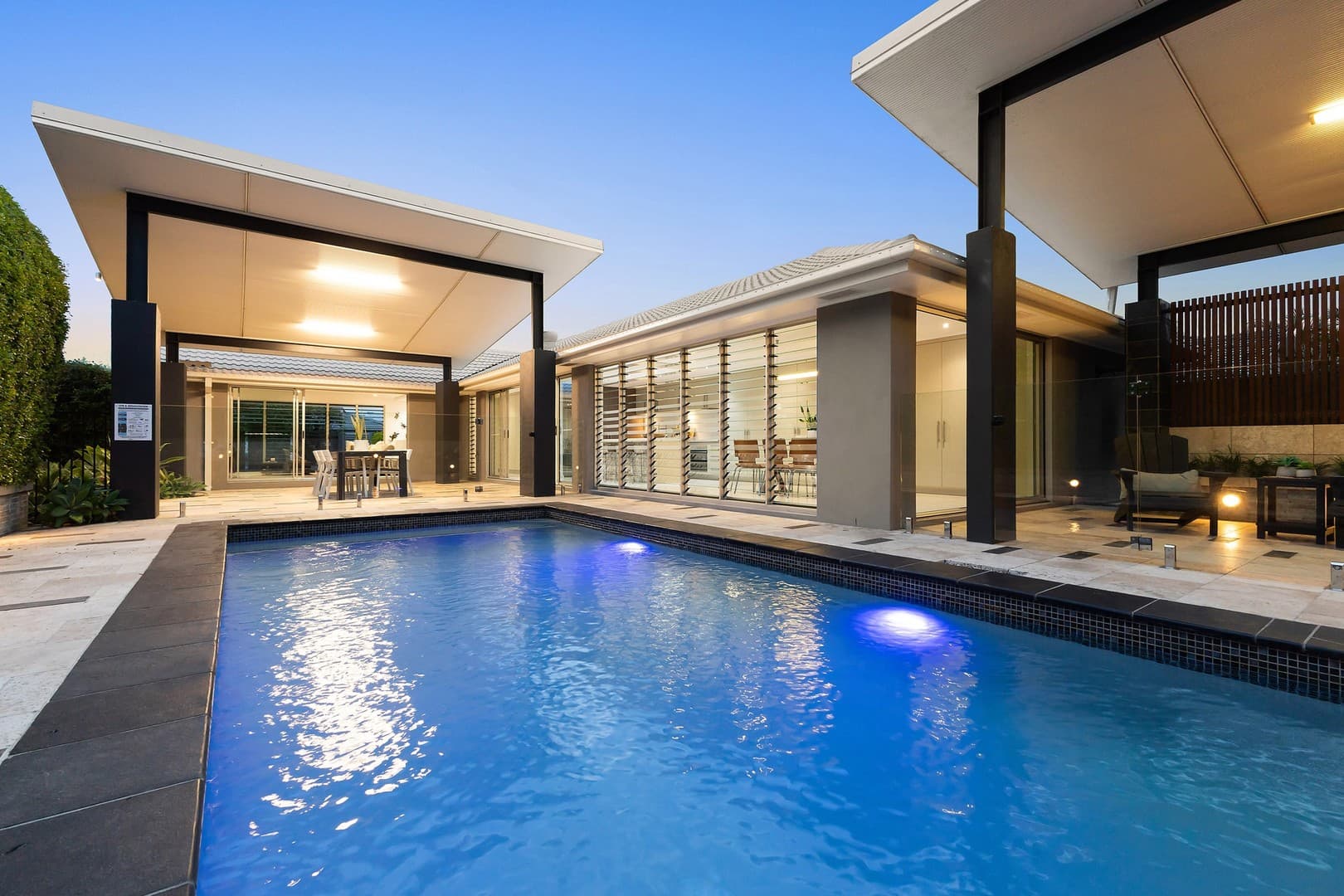 33 Jaguar Drive, Bundall - Image 1