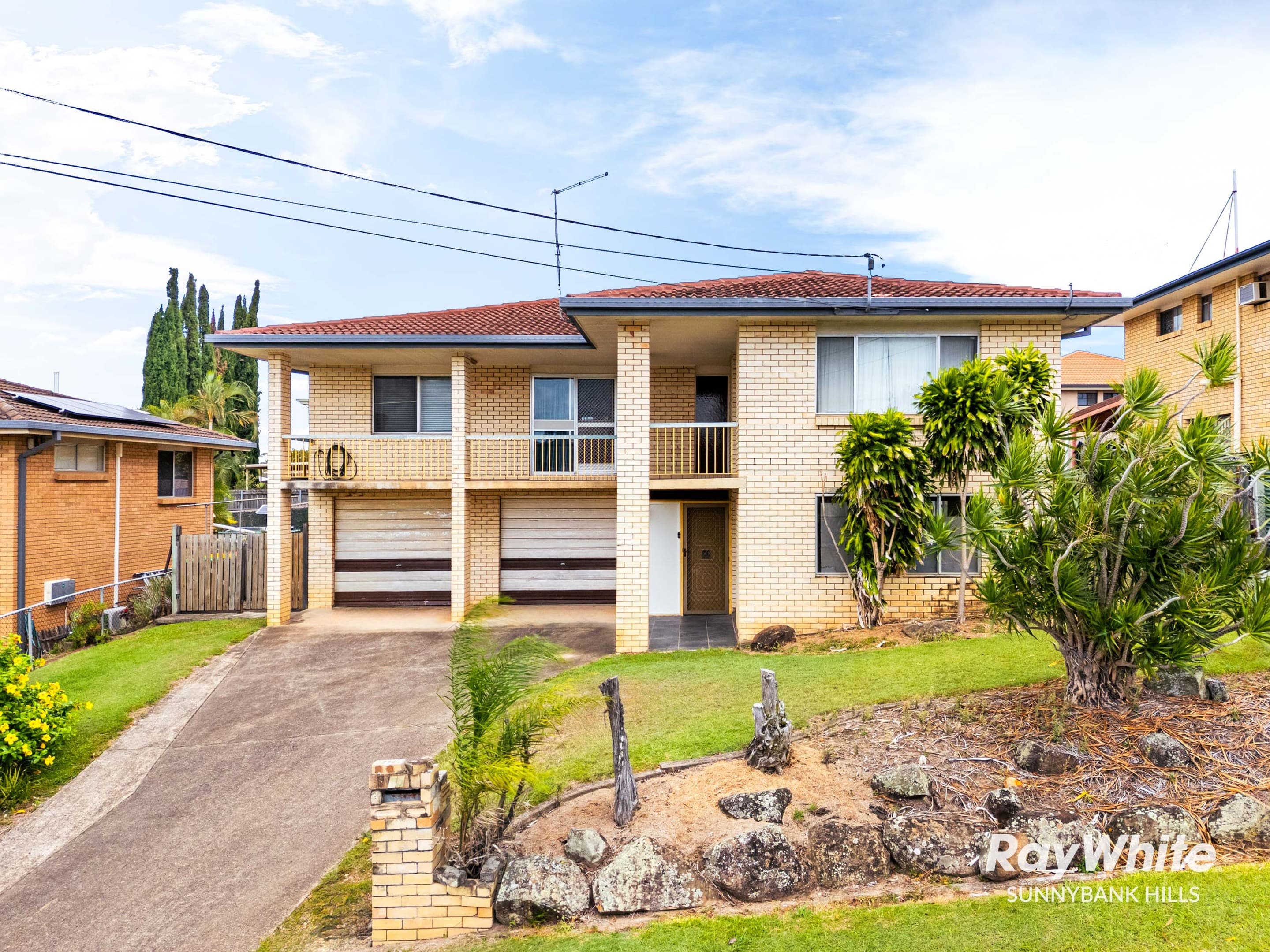15 Naples Street, Wishart, Wishart — photo 1 of 5