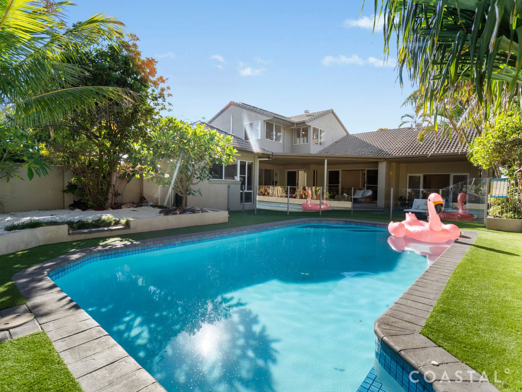 14/131 Morala Avenue, Runaway Bay, Runaway Bay — photo 1 of 5