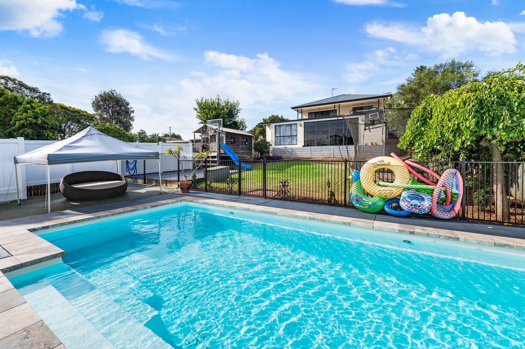 46 Pascoe Lane, Harlaxton — photo 2 of 5
