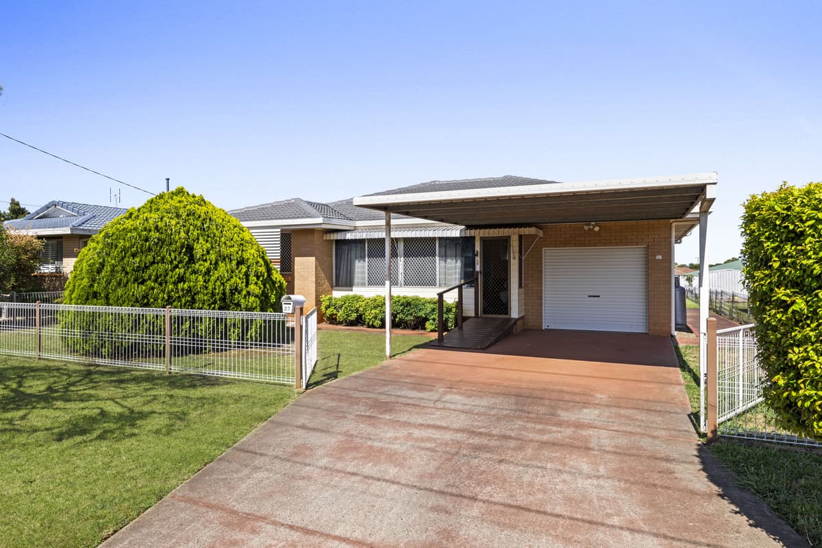 22 Smithfield Street, Harristown - Image 1
