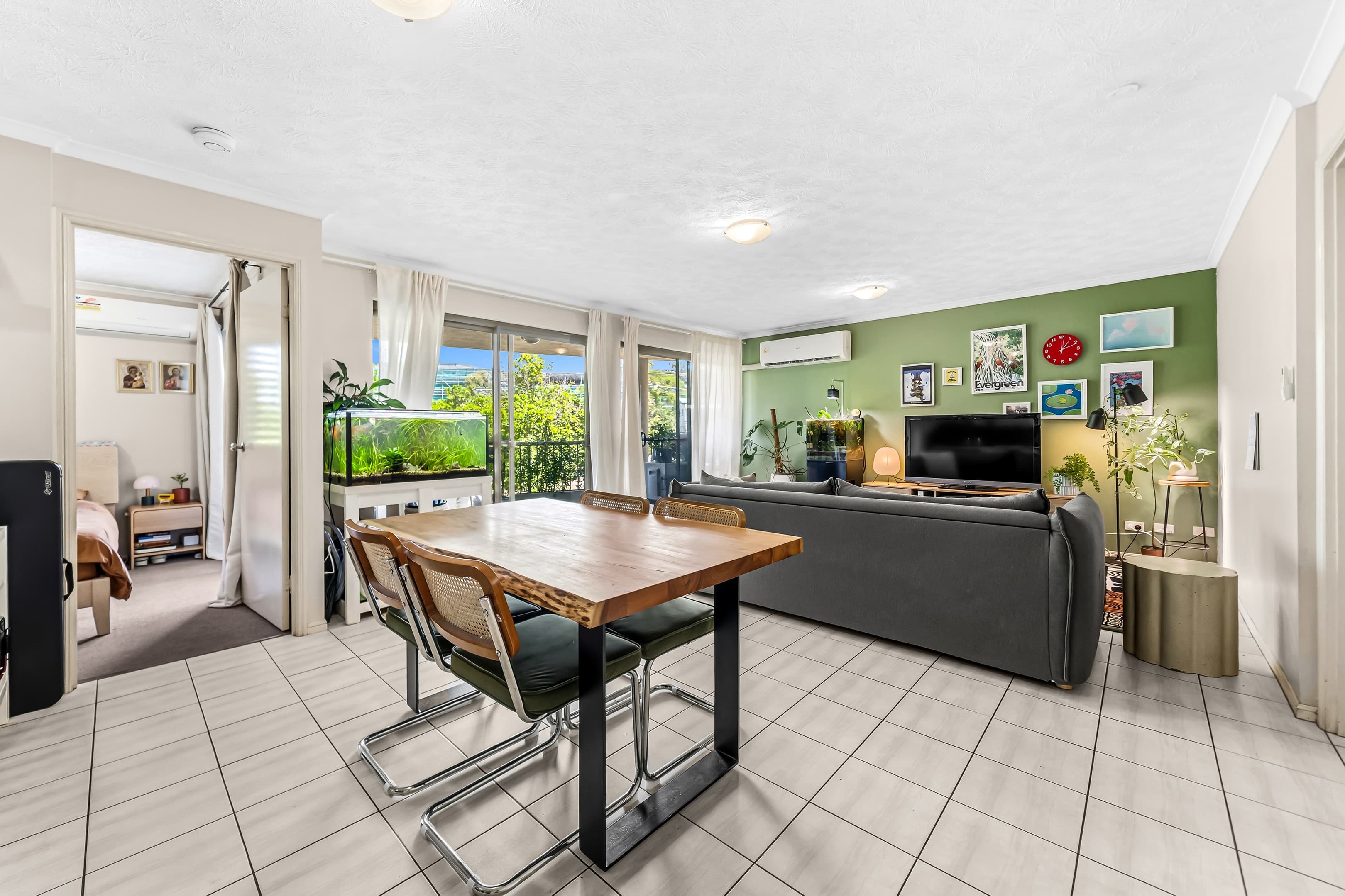 12/6 Omeo Street, Macgregor - Image 1