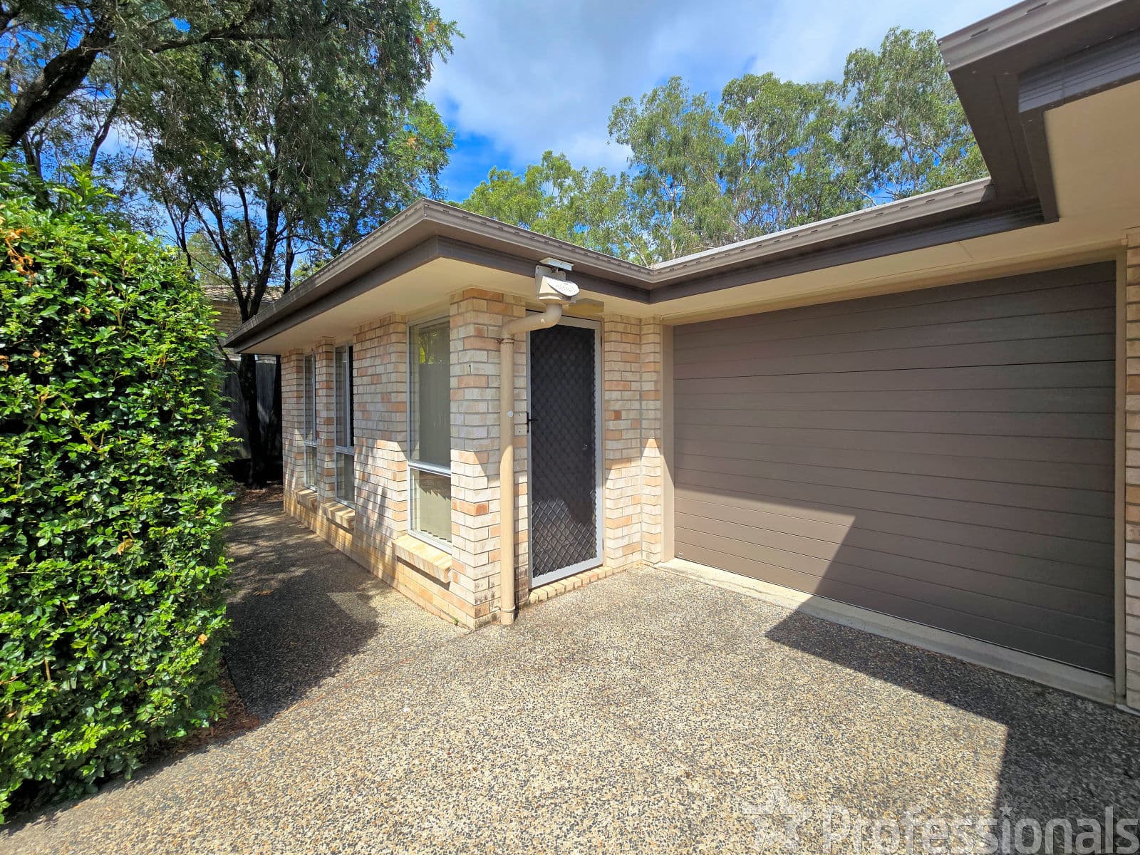 1/19 Ashfield Street, North Ipswich, North Ipswich — photo 1 of 5