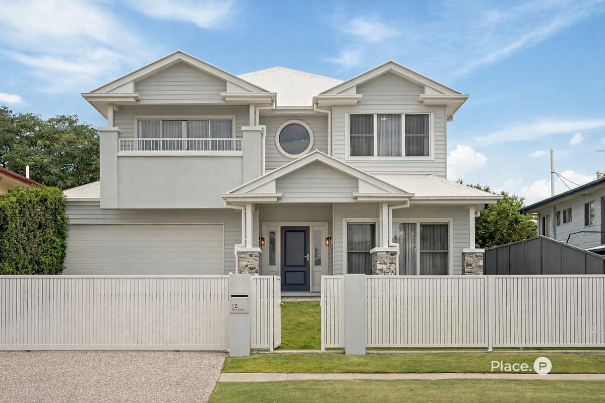 12 Bent Street, Cannon Hill, Cannon Hill — photo 1 of 5