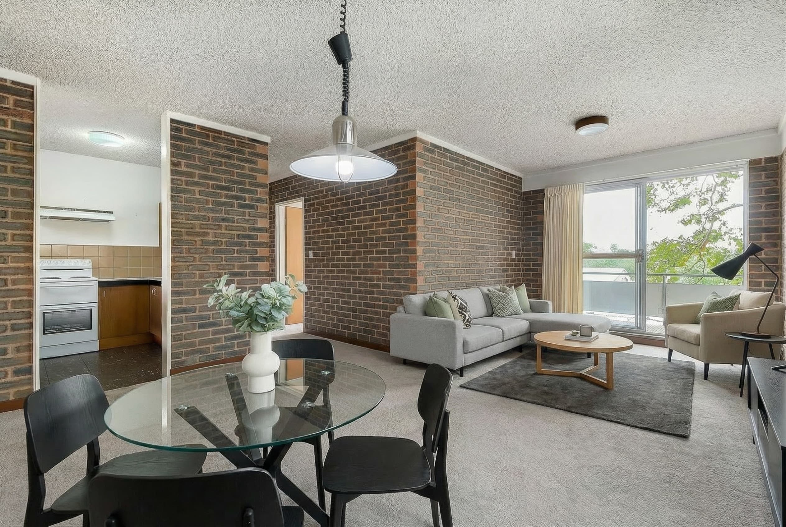 1/355 Moggill Road, Indooroopilly, Indooroopilly — photo 1 of 5