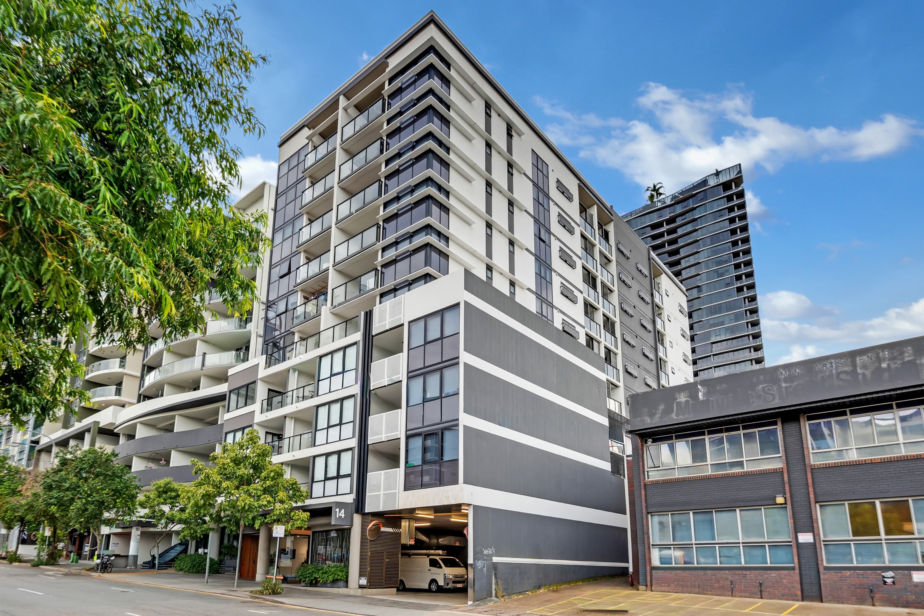 301/14 Merivale Street, South Brisbane, South Brisbane — photo 1 of 5