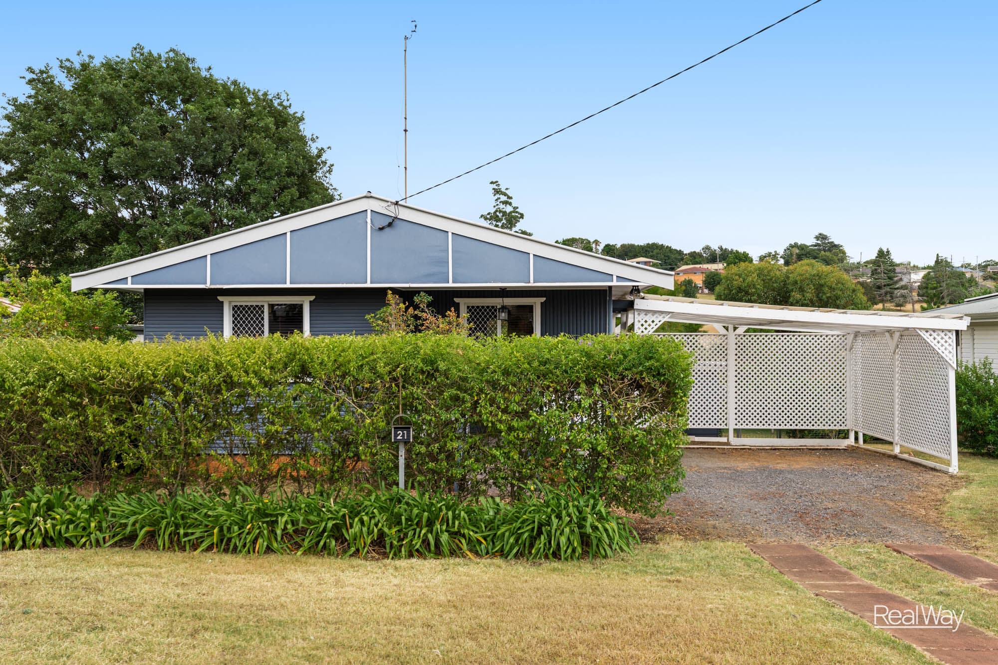 21 Teesdale Avenue, Newtown, Newtown — photo 1 of 5