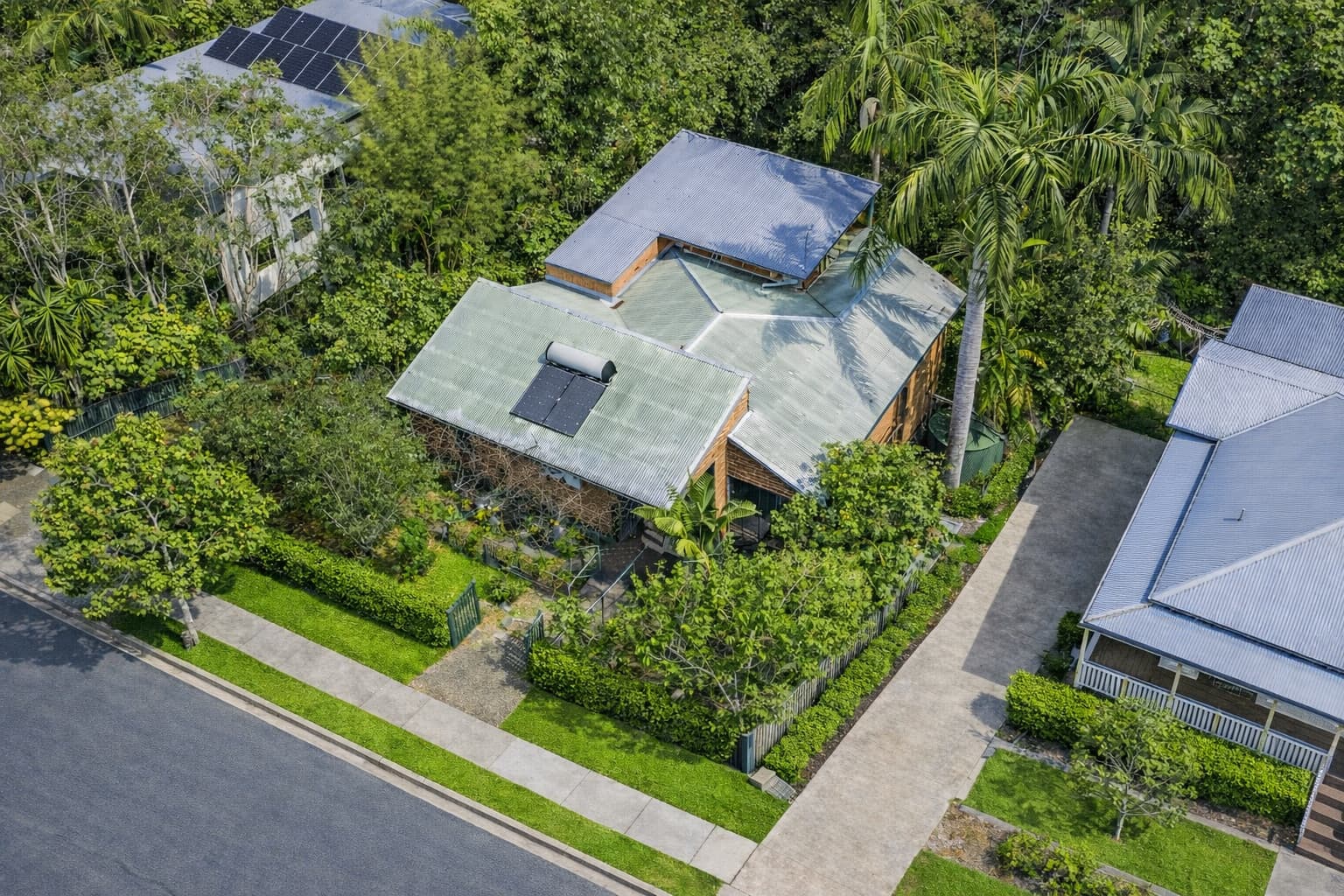 53 Blackwood Drive, Ferny Hills, Ferny Hills — photo 1 of 5