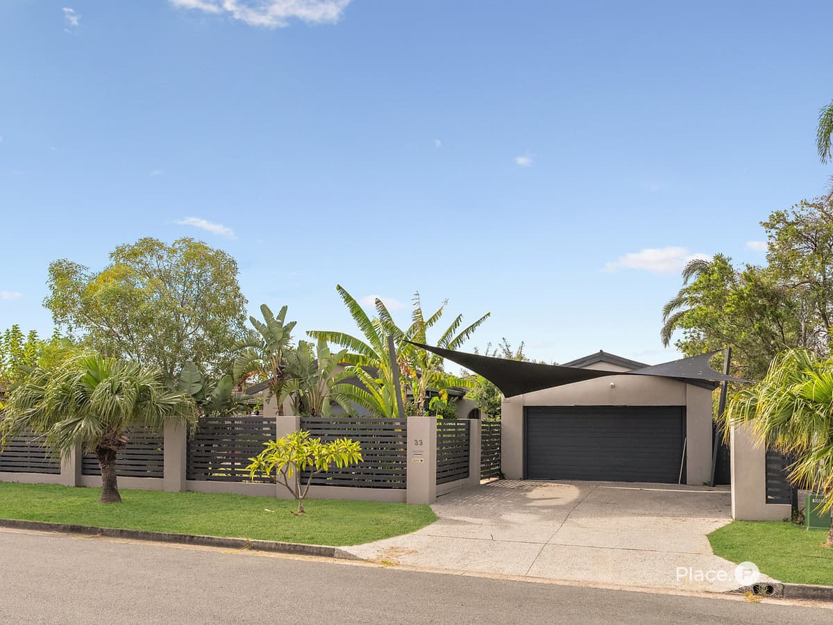 33 Southern Cross Drive, Newport - Image 1