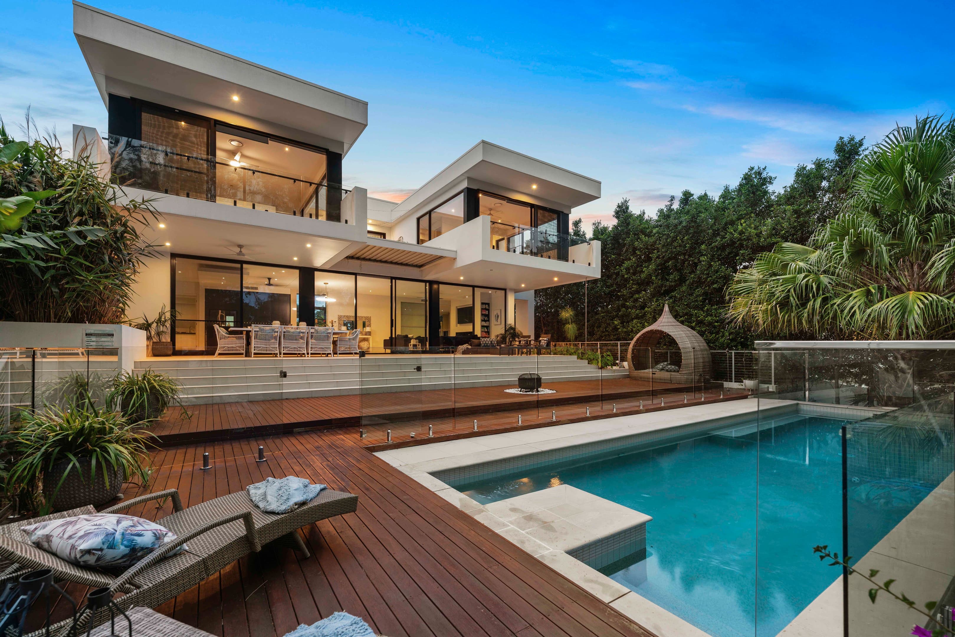 4012 Quayside, Benowa, Benowa — photo 1 of 5