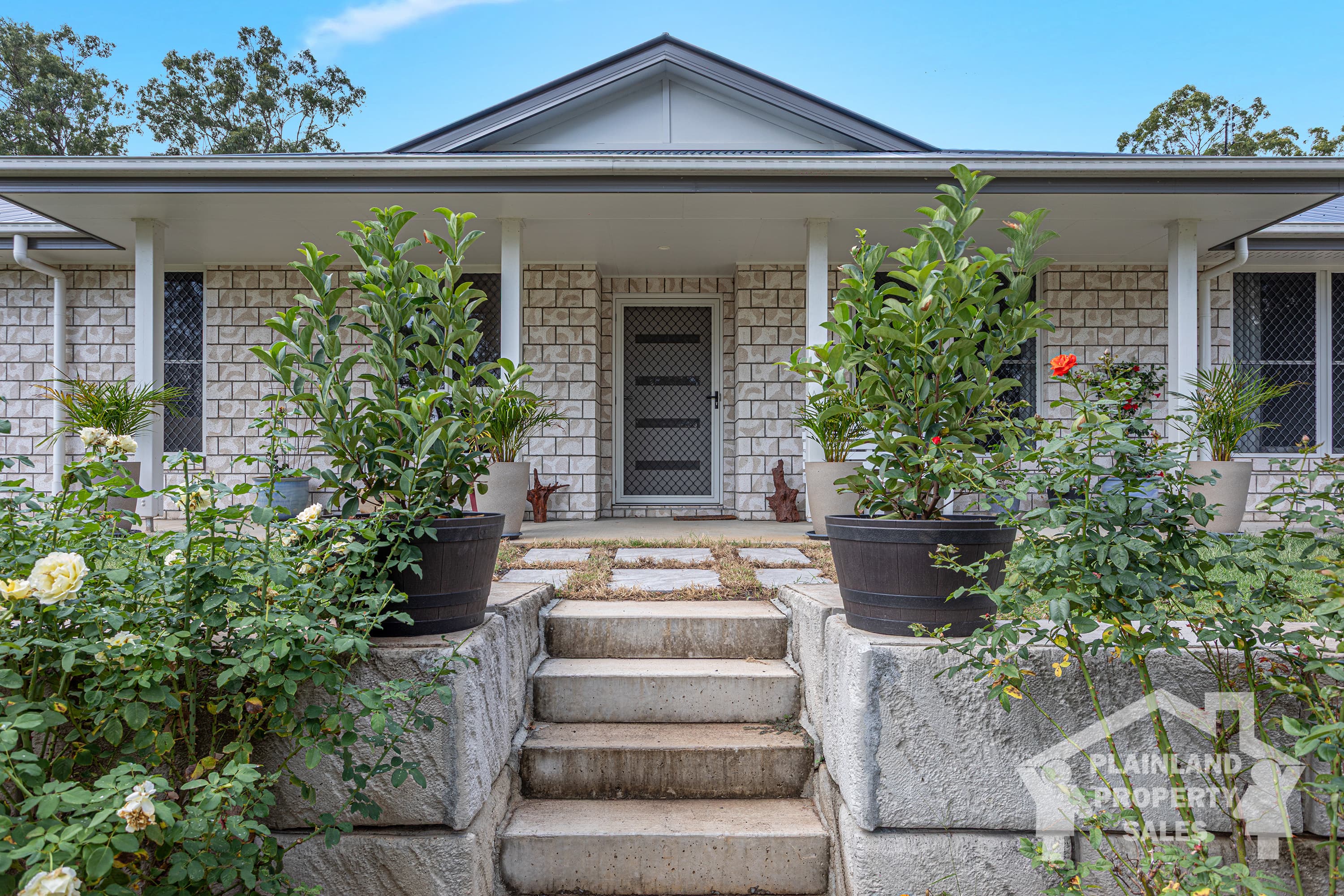 12 Bentley Drive, Regency Downs, Regency Downs — photo 1 of 5