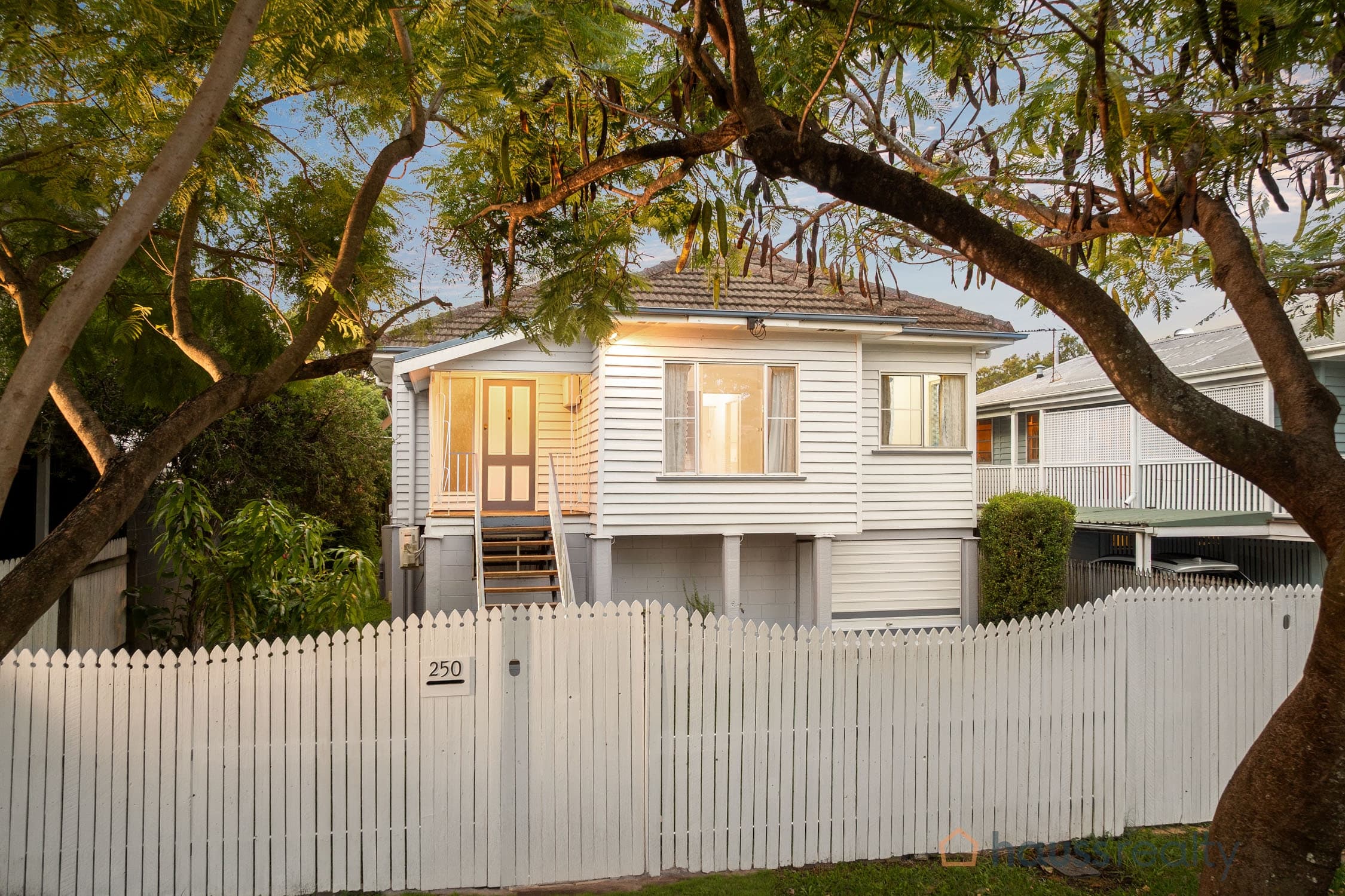 250 Verney Road East, Graceville — photo 1 of 5