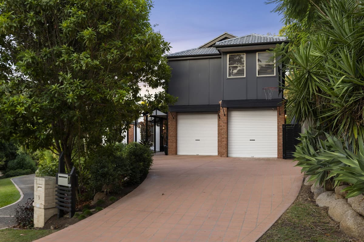 7 Dornie Place, Fig Tree Pocket, Fig Tree Pocket — photo 1 of 5